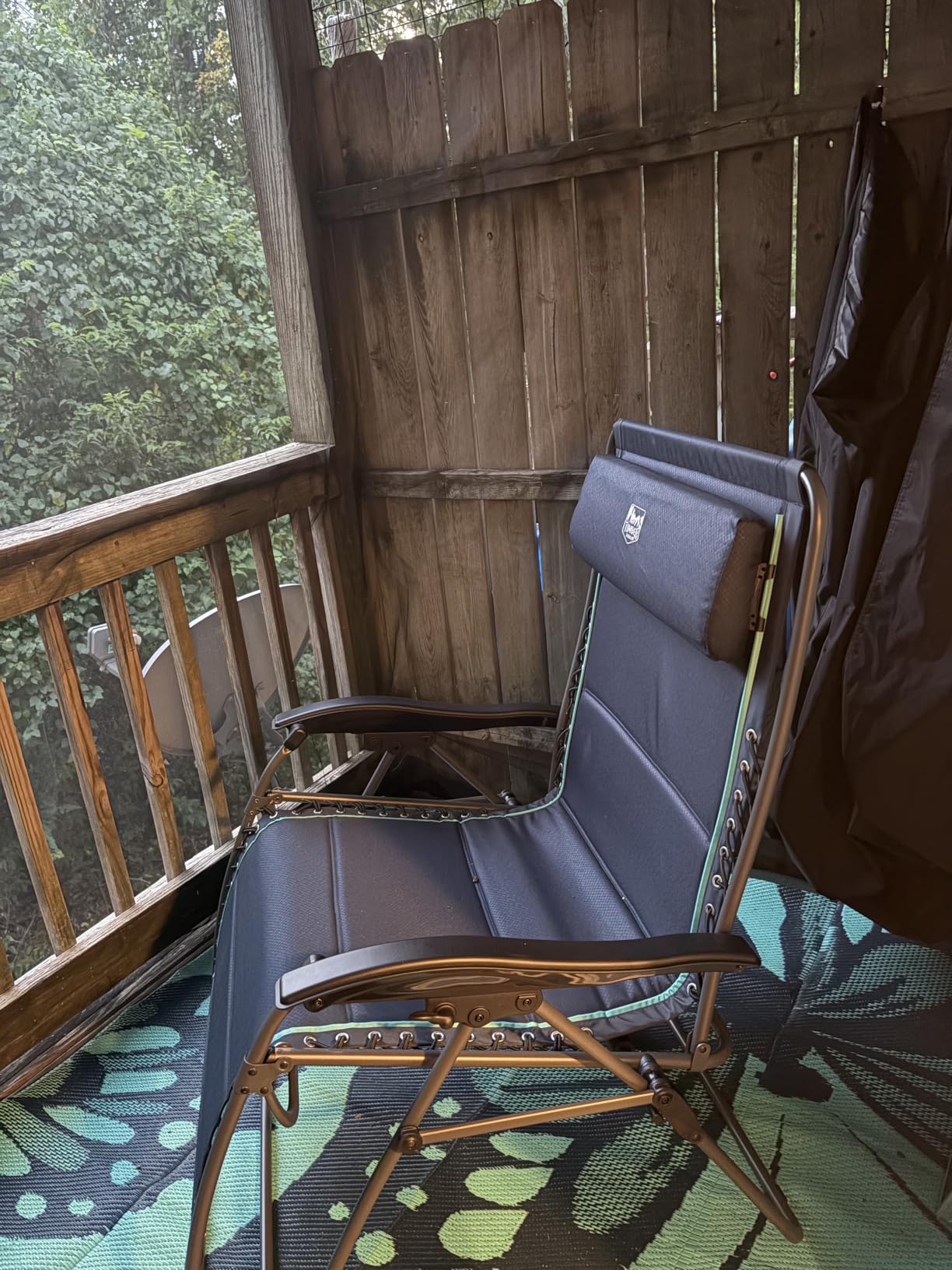 Timber Ridge Oversized Zero Gravity Chair, 33In Wide XXL Zero Gravity Reclining Chair with Side Table, Full Padded Lounge Chair for Outdoor Camping Patio Lawn, Heavy Duty Supports 500lbs, Grey customer photo 1
