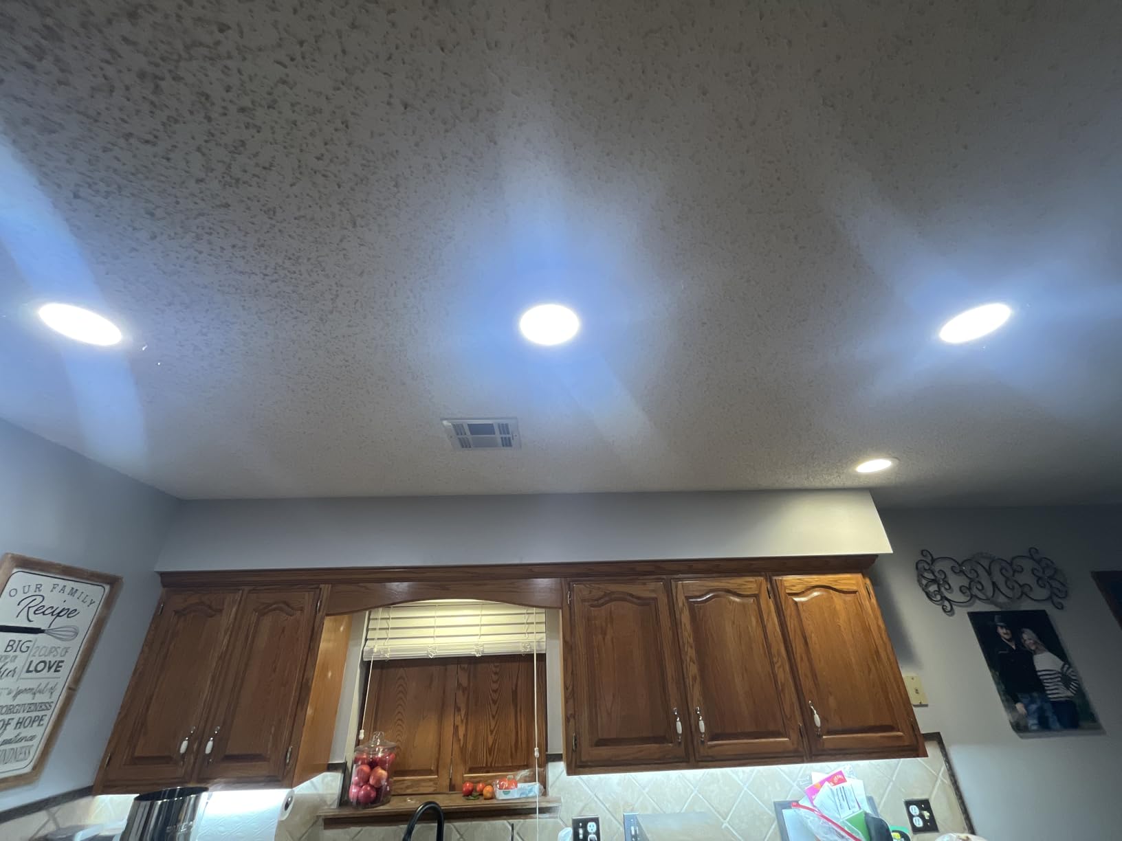 NUWATT 6 Pack, 6 Inch Ultra-Thin LED Recessed Lighting, CCT 2700K/3000K/3500K/4000K/5000K Selectable, 1050LM, 15W, Dimmable, IC Rated, Wet Rated, White Trim Canless Slim Wafer Light with Junction Box customer photo 1