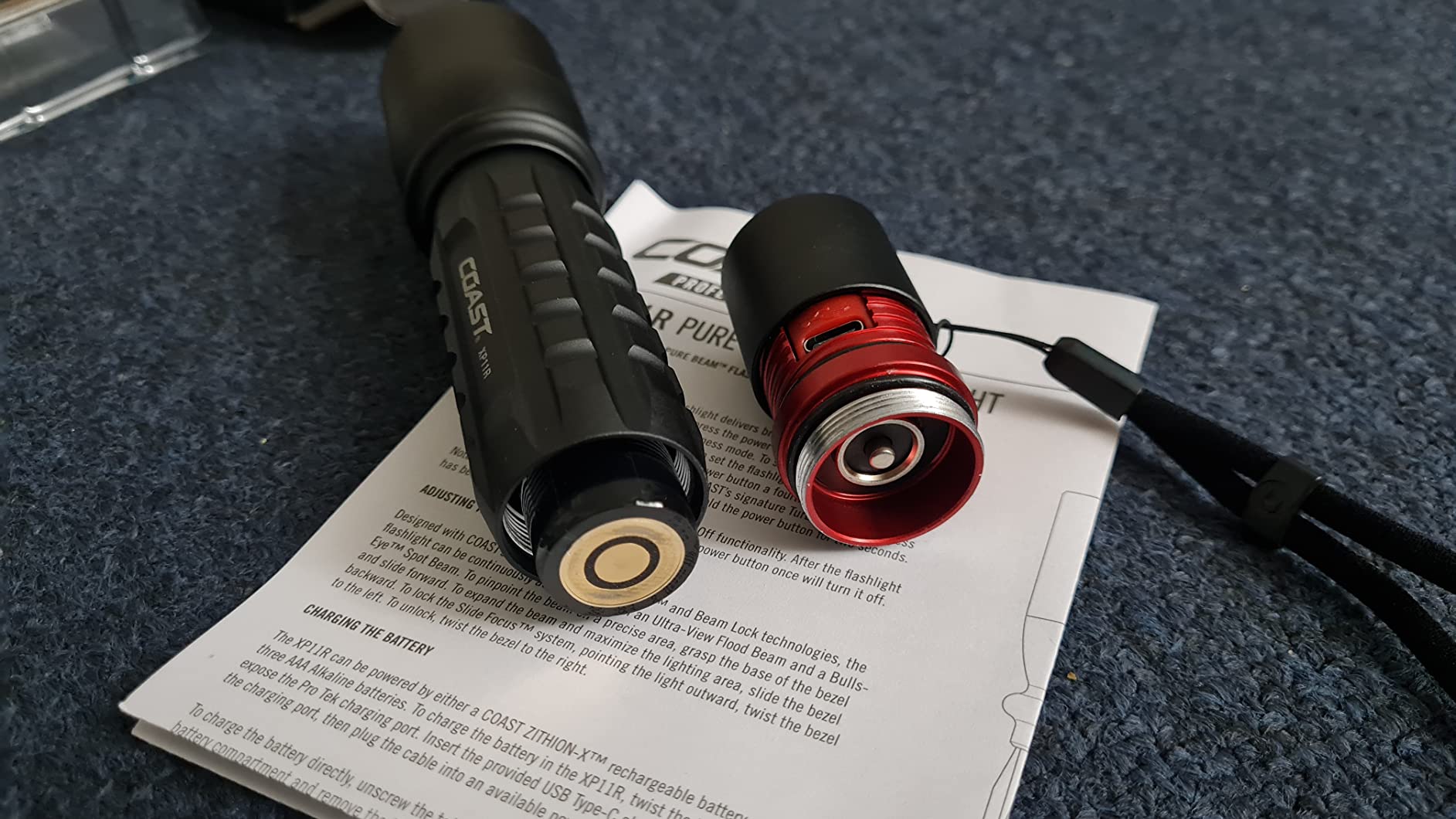 Coast XP11R 2600 Lumen USB-C Rechargeable LED Flashlight with Slide Focus and Pure Beam Focusing Optic, 4 Light Modes, Black customer photo 2