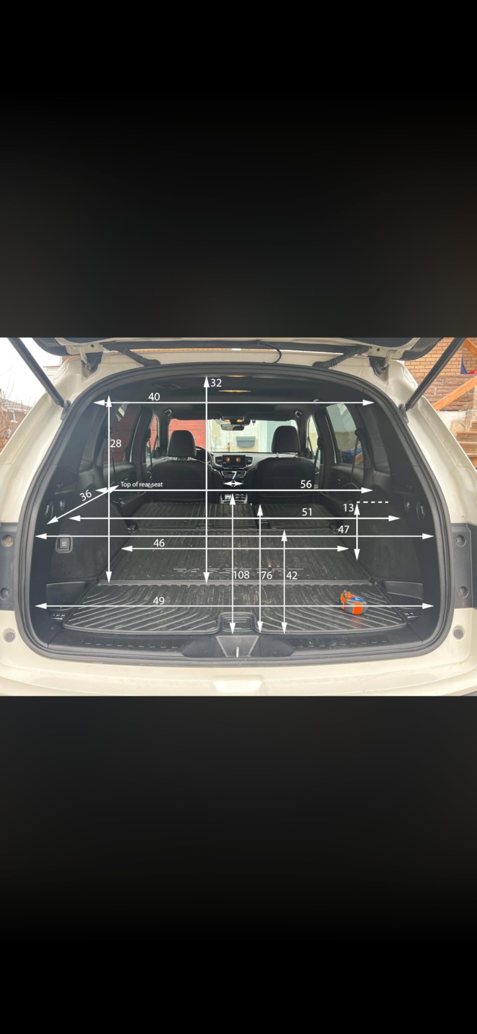 PETICON SUV Cargo Liner for Dogs, Waterproof Trunk Cover for SUVs with Bumper Flap Protector, Scratchproof Durable 600D Oxford Fabric, Non-Slip, Machine Washable customer photo 1