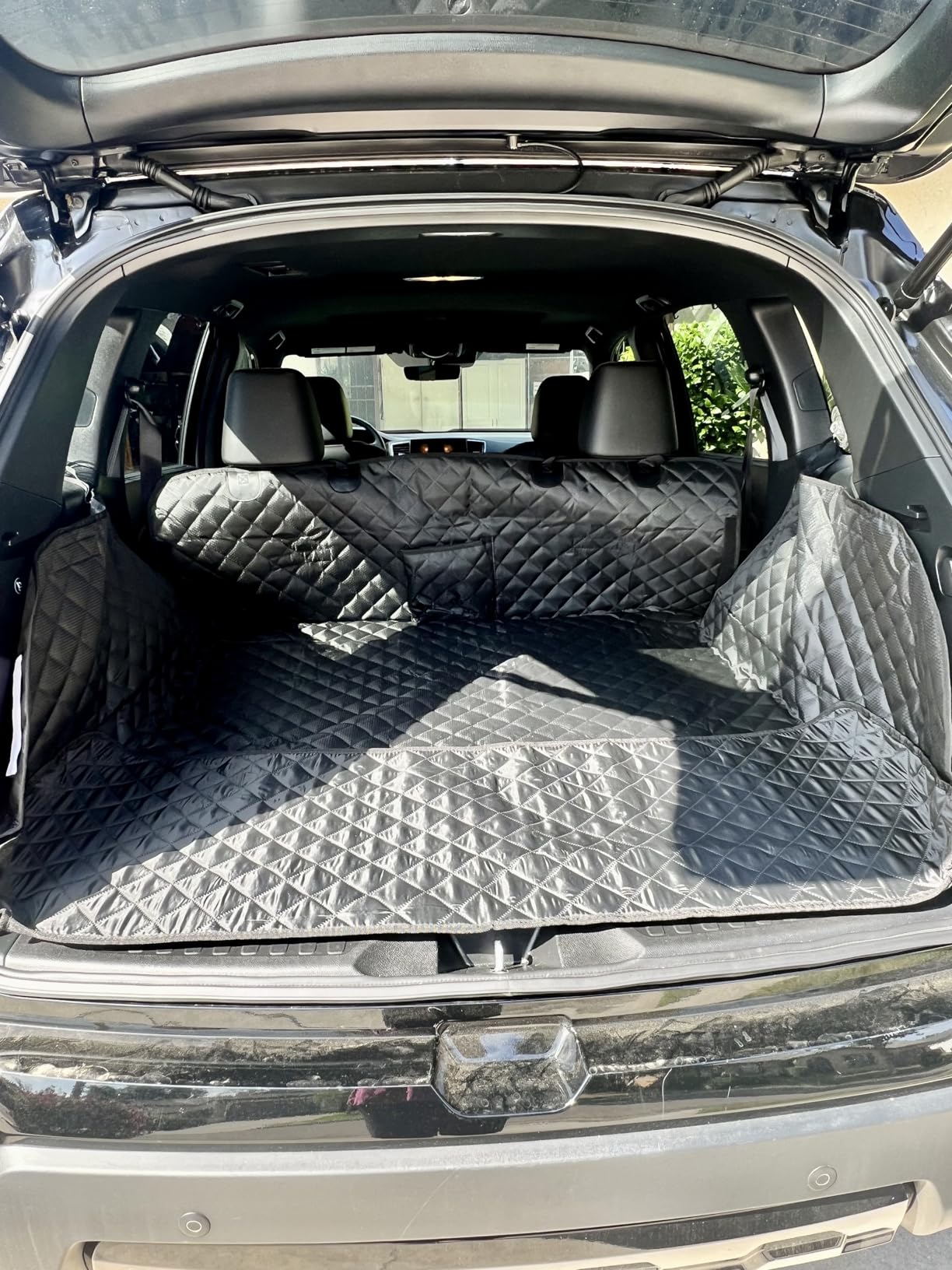 PETICON SUV Cargo Liner for Dogs, Waterproof Trunk Cover for SUVs with Bumper Flap Protector, Scratchproof Durable 600D Oxford Fabric, Non-Slip, Machine Washable customer photo 2