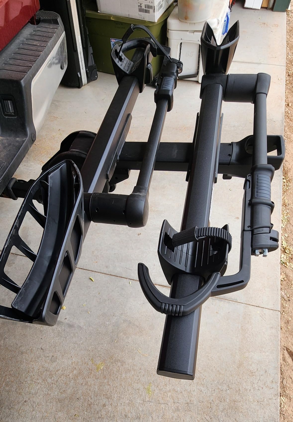 Thule T2 Pro XT/XTR Hitch Bike Rack - Premium 2-Bike Platform Tray Style customer photo 2