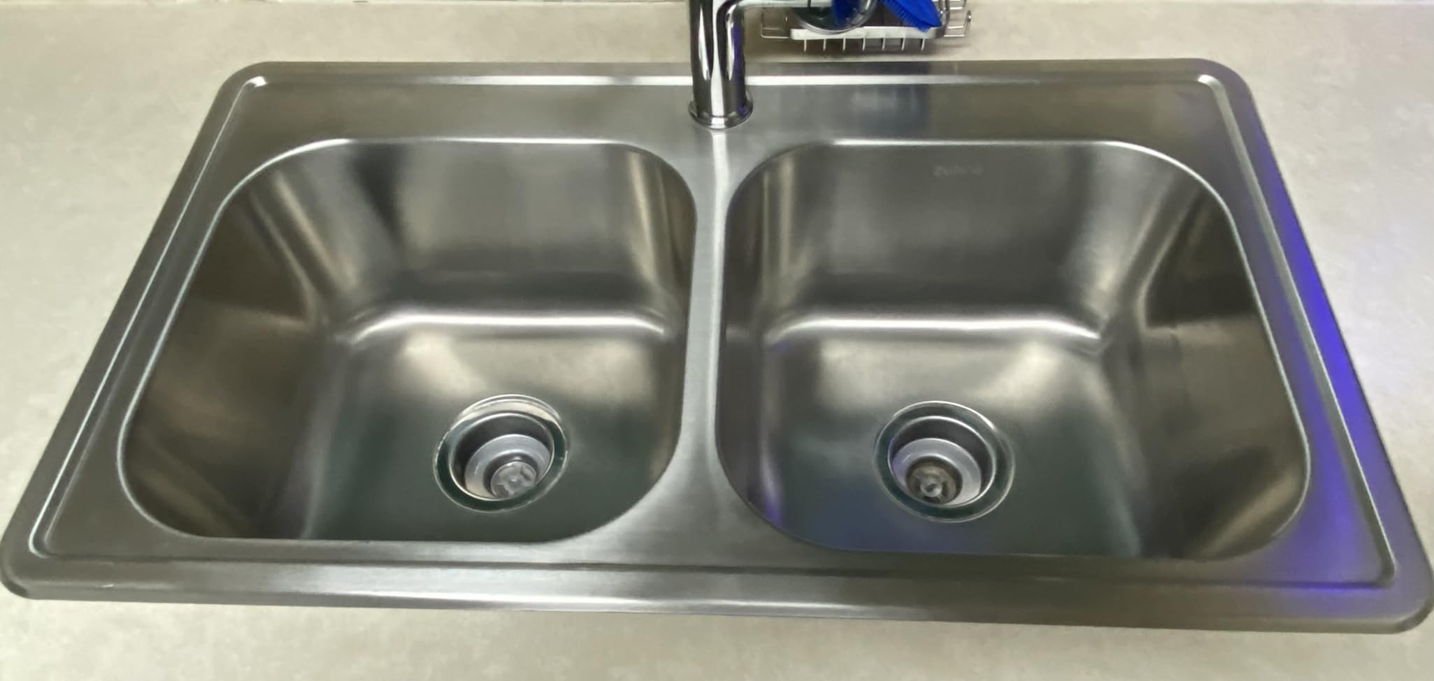 Zuhne Fortuna 33 Drop In Kitchen Sink, Double Bowl 33 x 19 x 8 in, T304 18/10 Stainless Steel, Satin Finish, 22 Gauge customer photo 2