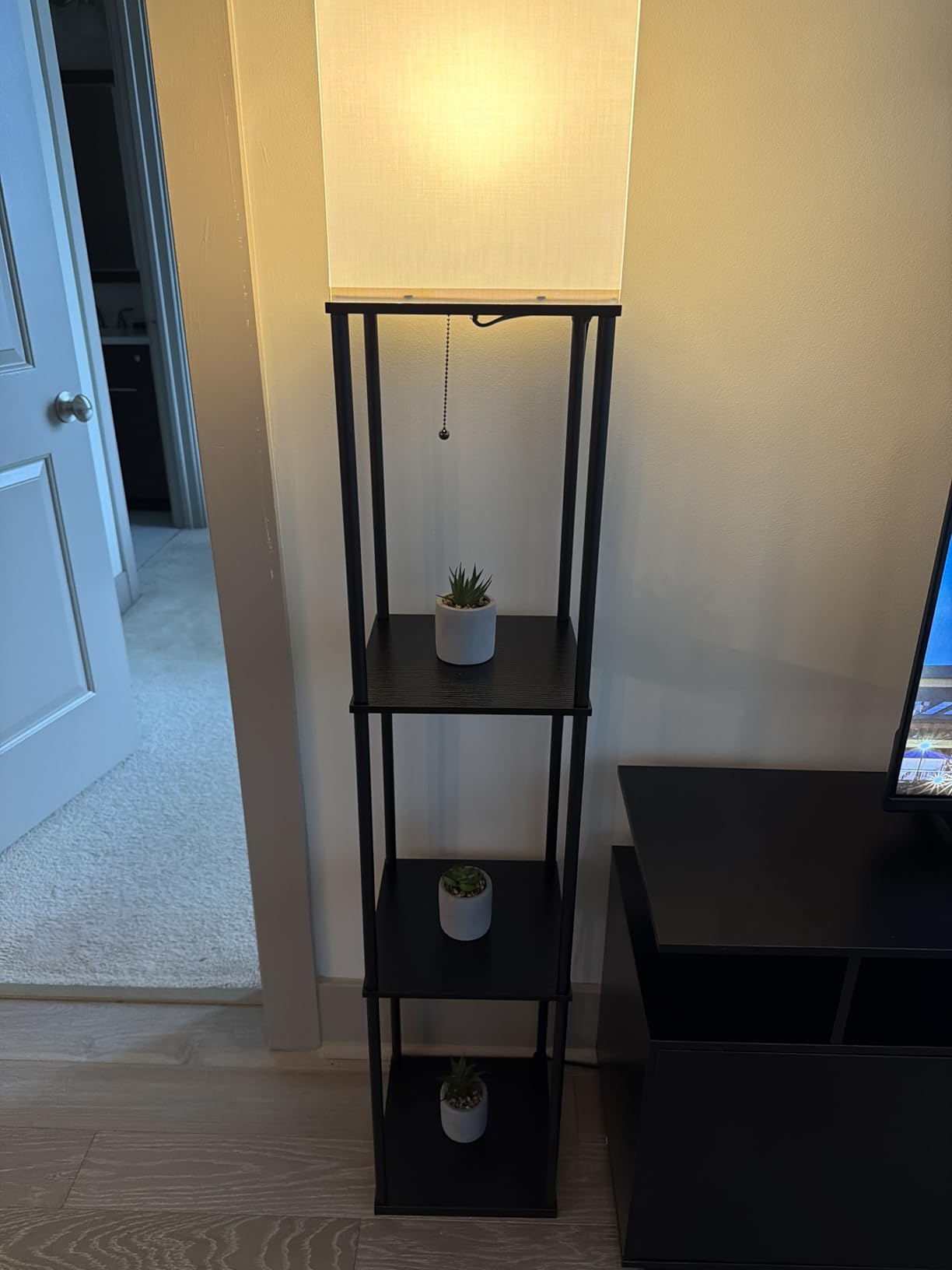 SUNMORY Floor Lamp with Shelves, Modern Square Standing Lamp with 3 Color Temperature Bulb, Corner Display Bookshelf Lamp for Living Room and Bedroom(Black) customer photo 2