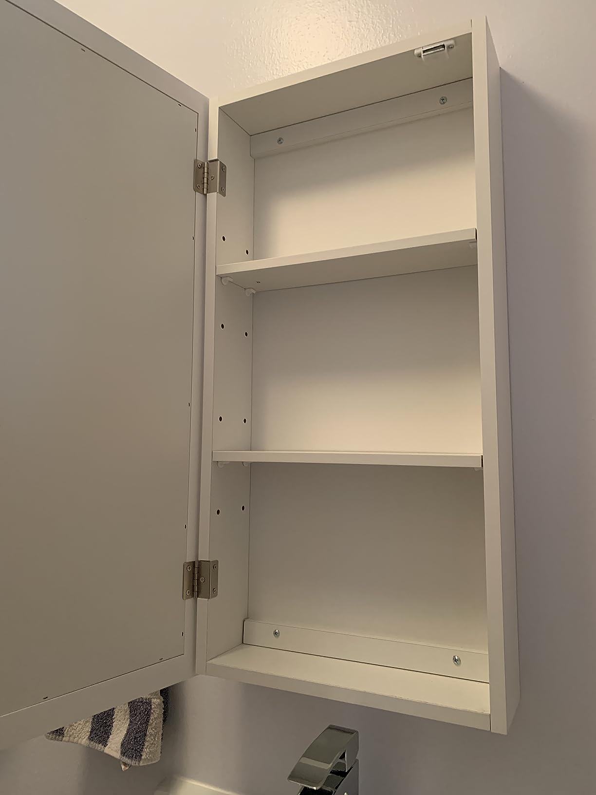 Design House Wyndham Bathroom Medicine Cabinet with Mirror, 30 Inch Wall Mount Medicine Cabinet, 3 Mirrored Doors, Bathroom Wall Cabinet with Storage, White, 30