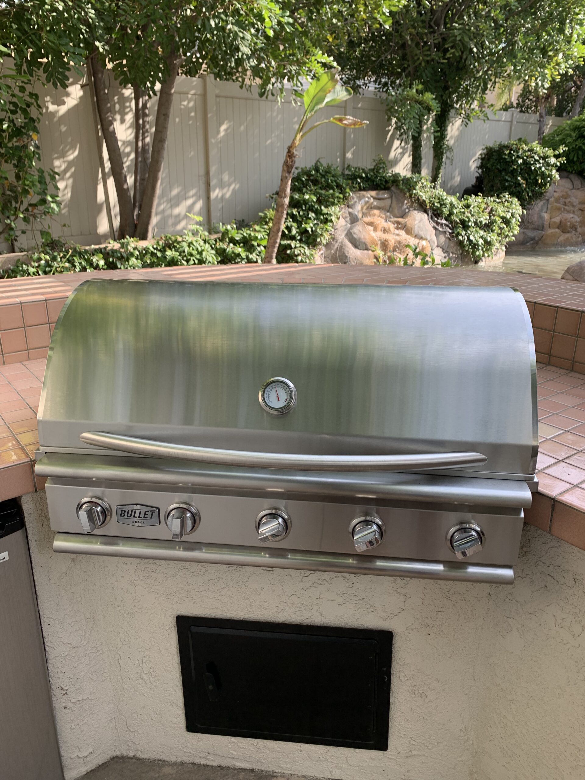 Bullet by Bull Yukon 5 Burner Outdoor Kitchen Grill, Built-In Gas Grill with 75,000 BTUs customer photo 1