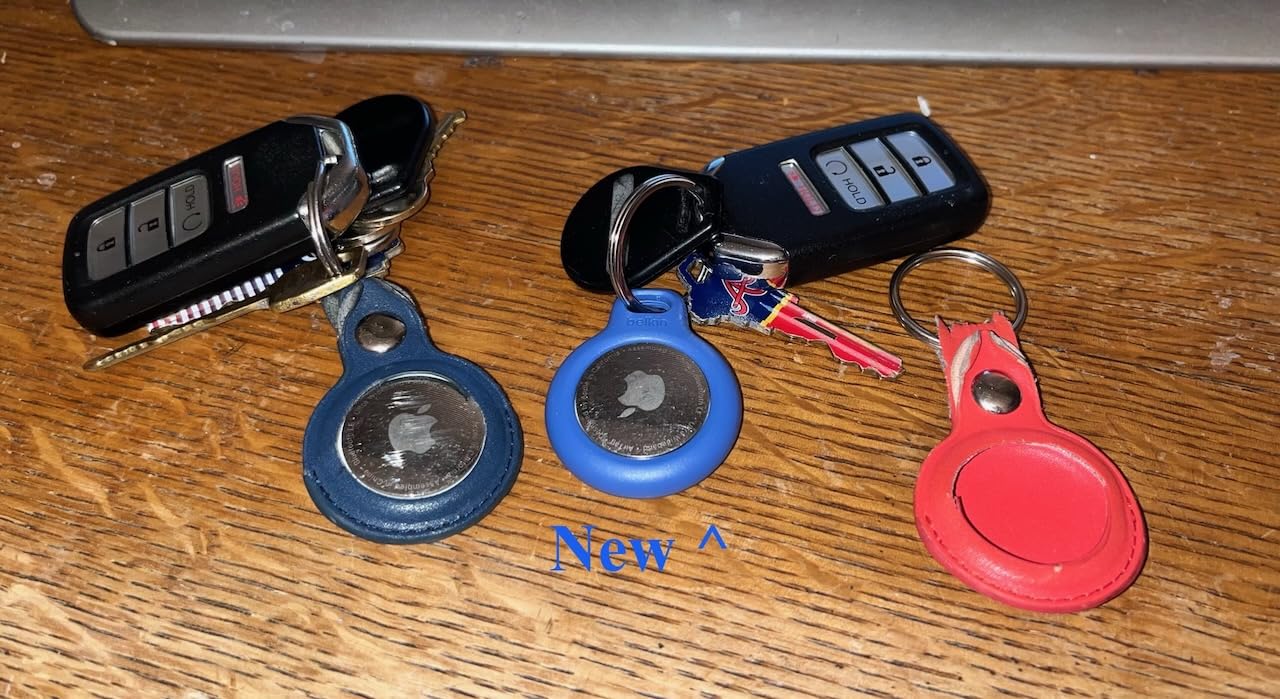 Belkin Apple AirTag Secure Holder with Key Ring - Durable, Scratch-Resistant Case with Open Face & Raised Edges - Protective AirTag Keychain Holder Accessory for Keys, Pets, Luggage, & More - Black customer photo 2