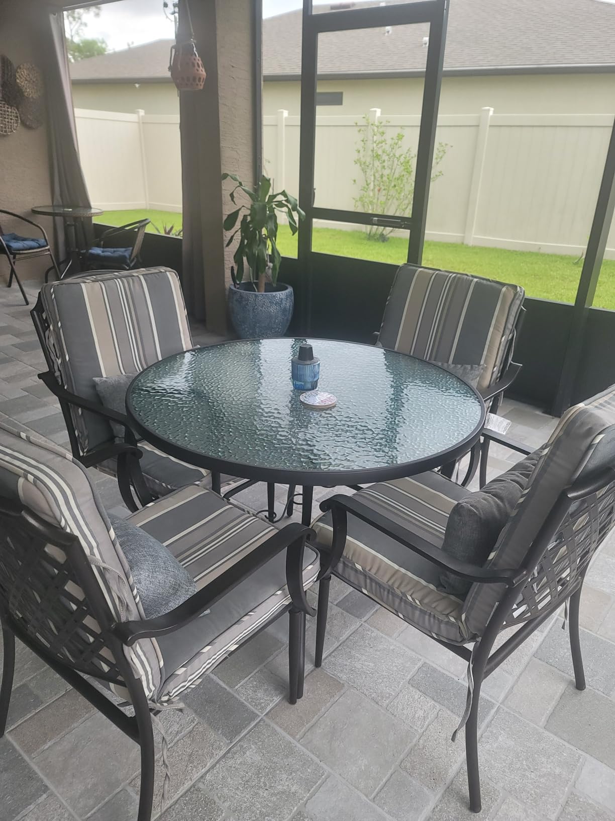 Garden Elements Outdoor Patio Furniture, Round Dining Table, Steel Base and Rim with Water-Wave Glass Top, Brown, 40