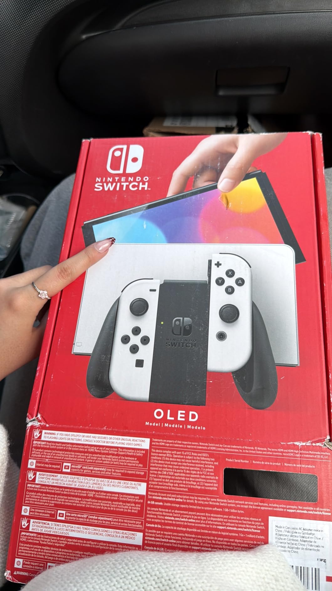 Nintendo Switch OLED Model w/White Joy-Con customer photo 2