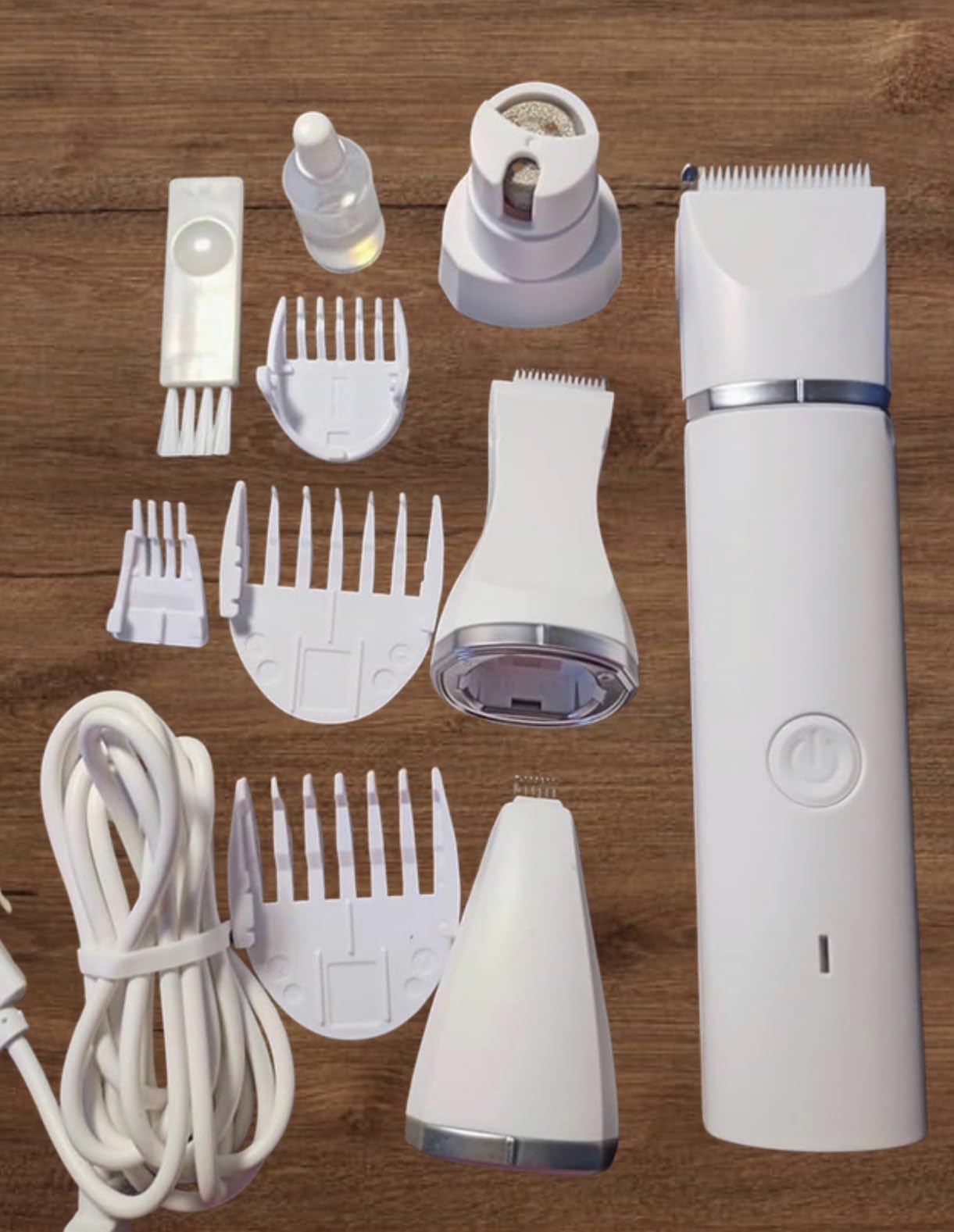 Veeconn Dog Clippers Grooming Kit Hair Clipper - Low Noise Paw Trimmer - Rechargeable - Cordless Quiet Nail Grinder Shaver for Cats and Other Pets customer photo 2