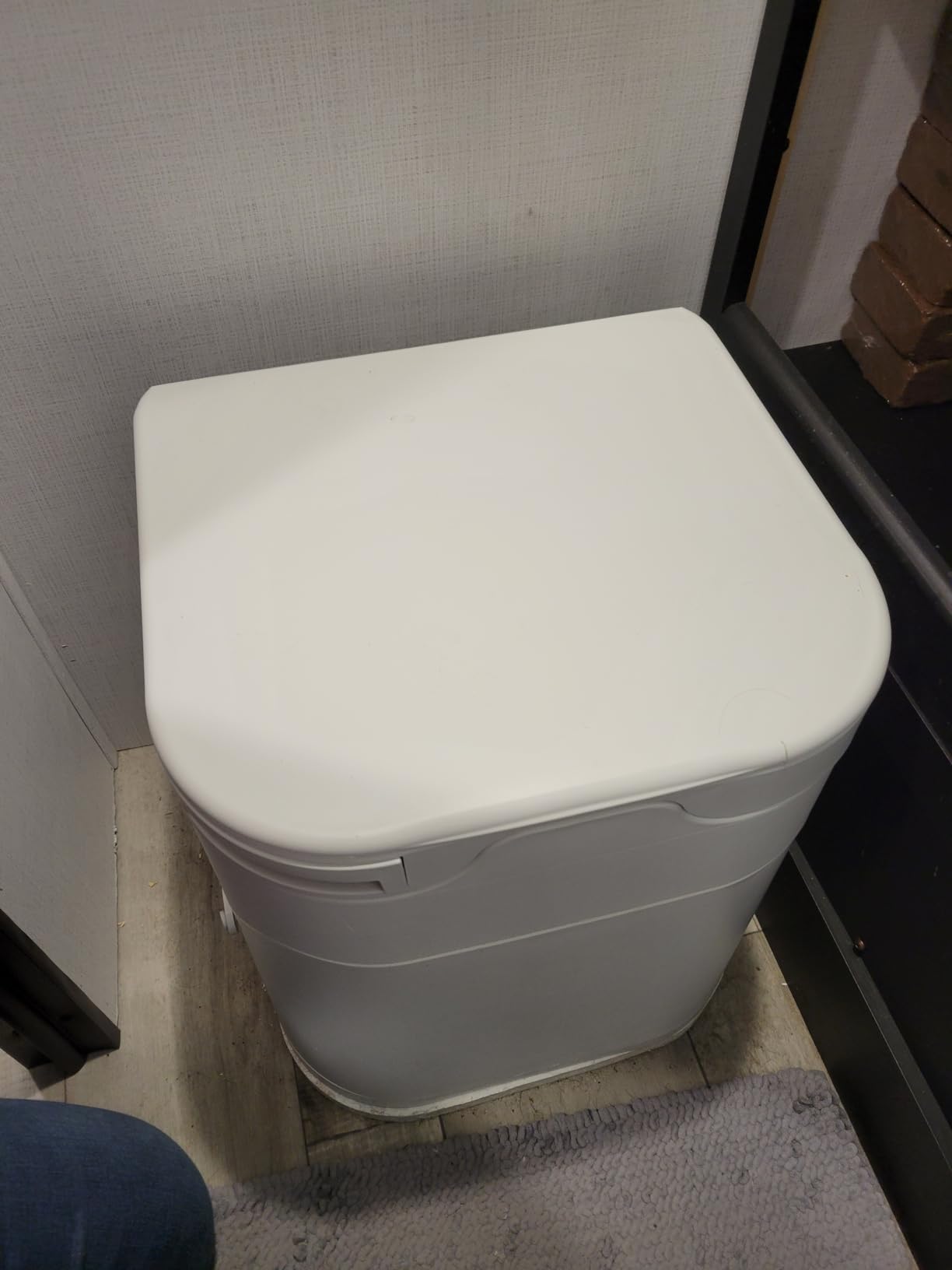 OGO Origin Composting Toilet - 12V Electric Agitator, Urine Diverting RV Toilet customer photo 1