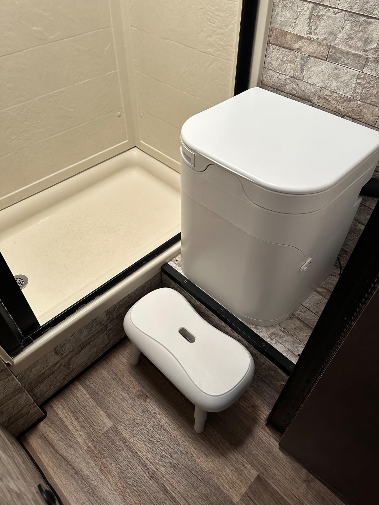 OGO Origin Composting Toilet - 12V Electric Agitator, Urine Diverting RV Toilet customer photo 2