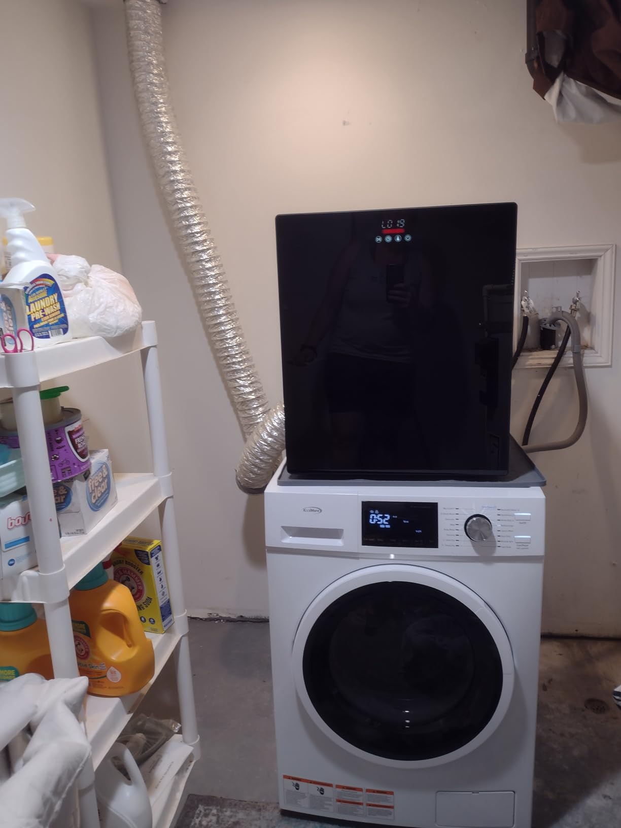 KoolMore 2-in-1 Front Load Washer and Dryer Combo, 2.7 Cu. Ft., for Apartment, Dorm, RV, 16 Wash and 4 Dry Cycles, Compact Space Saver [White] [120V] customer photo 2