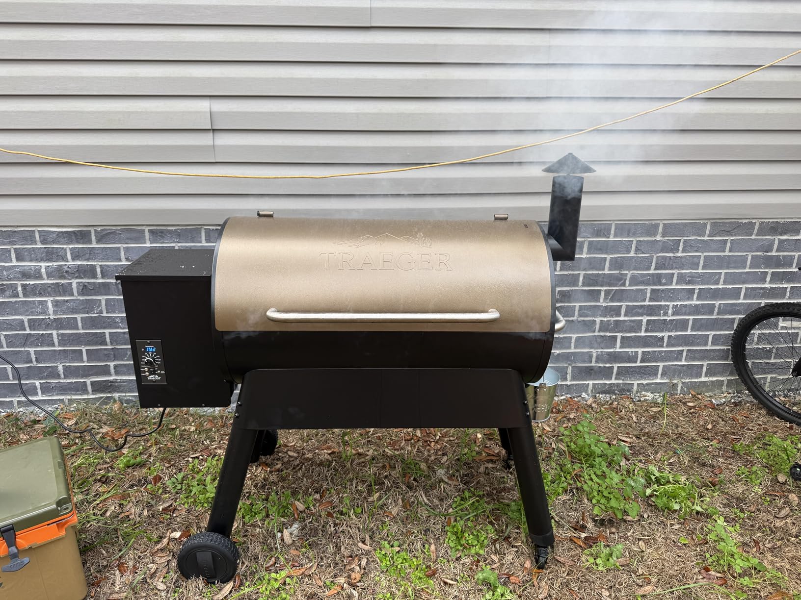 Traeger Pro 34 Electric Wood Pellet Grill and Smoker (884 Sq In, 450°F Max) with Full-Length Grill Cover Bundle customer photo 2
