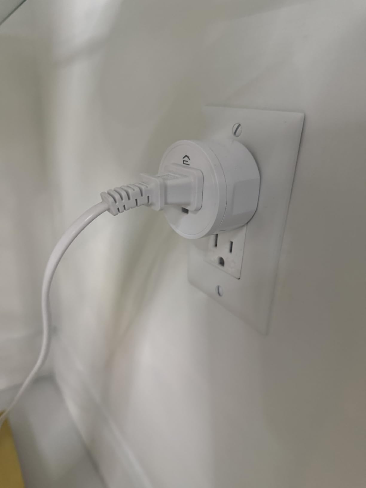 EIGHTREE 15A Smart Plug, Wi-Fi & Bluetooth Smart Outlet for High-Power Home Appliances, Works with Alexa & Google Home, Easy Setup, Timer & Remote Control, FCC & ETL Certified customer photo 2