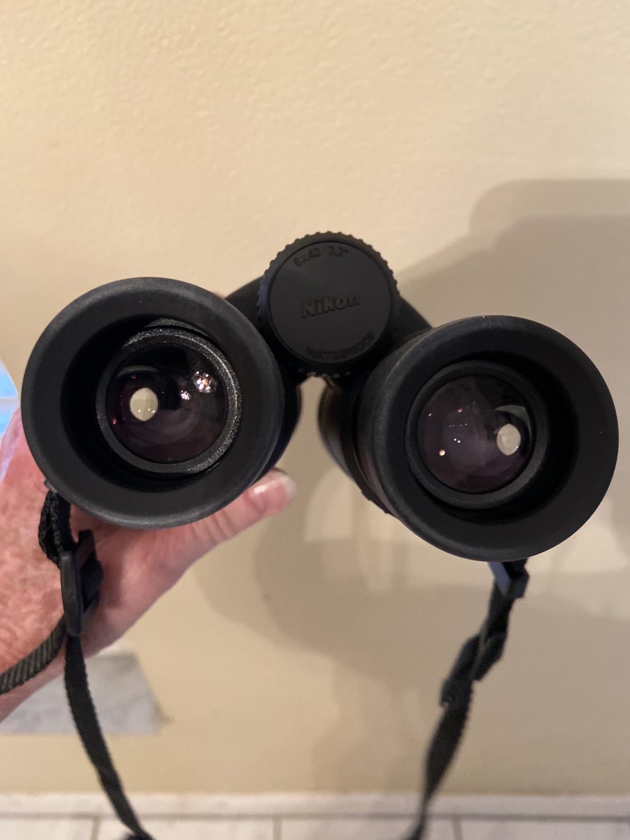 Nikon PROSTAFF P3 10x42 Binocular | Waterproof, fogproof, rubber-armored Full-Size Binocular, wide field of view & long eye relief | Official Nikon USA Model customer photo 2