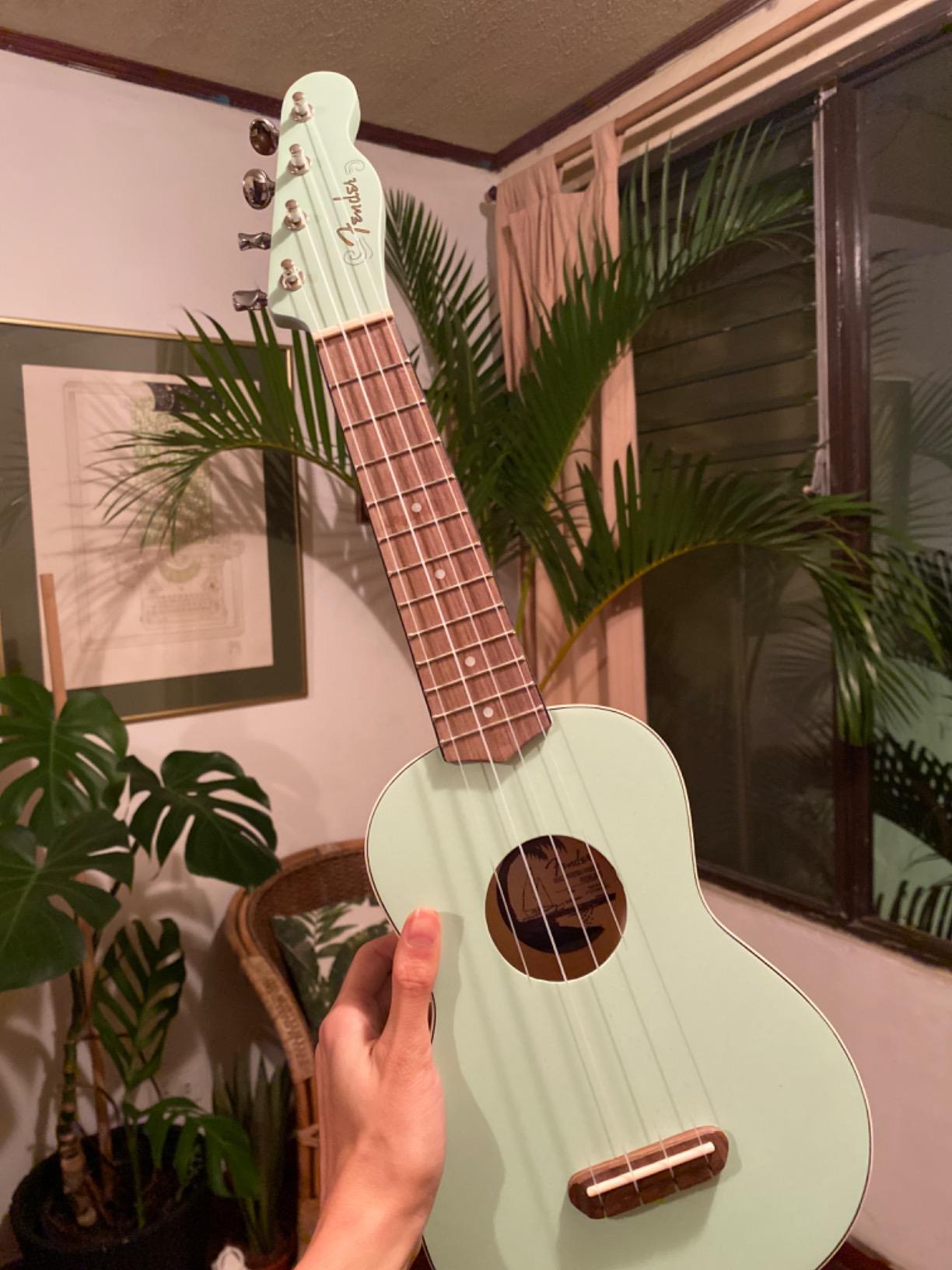 Fender Avalon Tenor Ukulele, 2-Color Sunburst customer photo 2