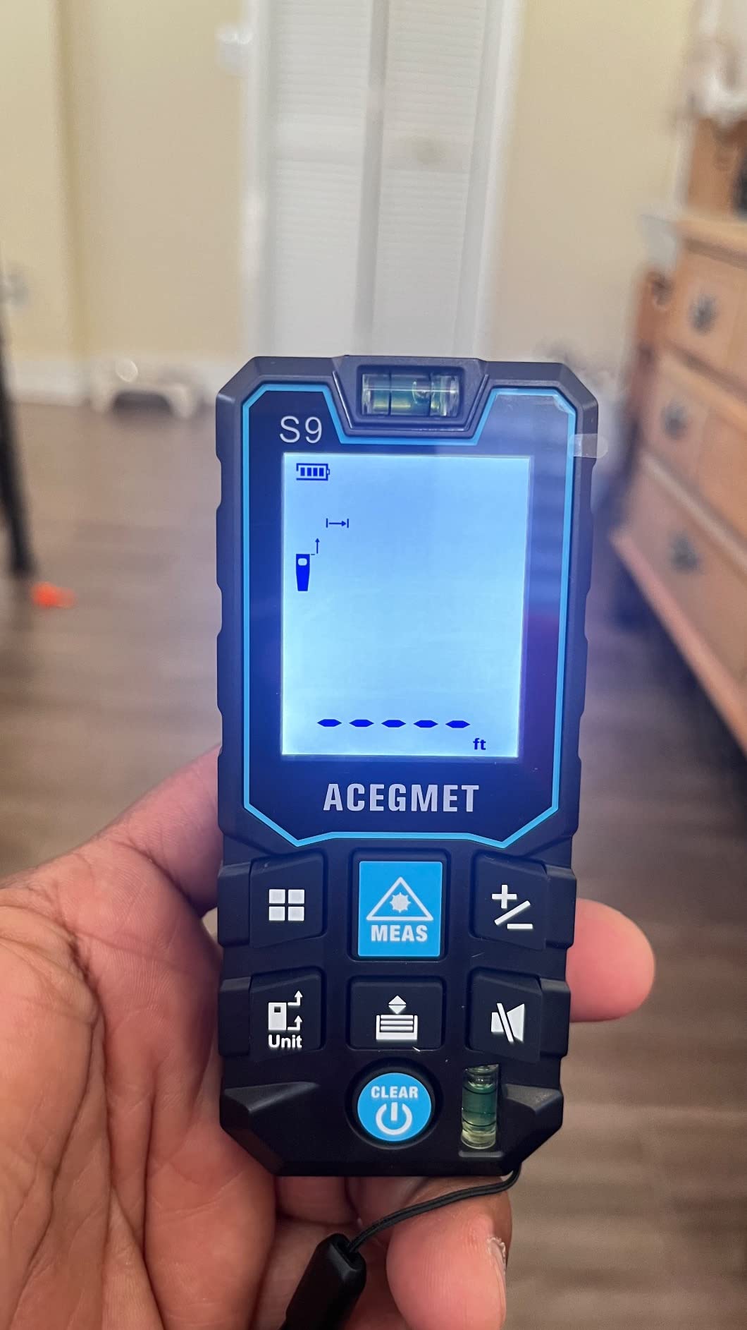 ACEGMET Laser Measure, 393ft/120m Laser Measurement Tool, Laser Measuring Tool with 2 Bubble Levels, LCD Backlit Display, IP54 Waterproof, Pythagorean Mode for Distance, Area, Volume customer photo 1