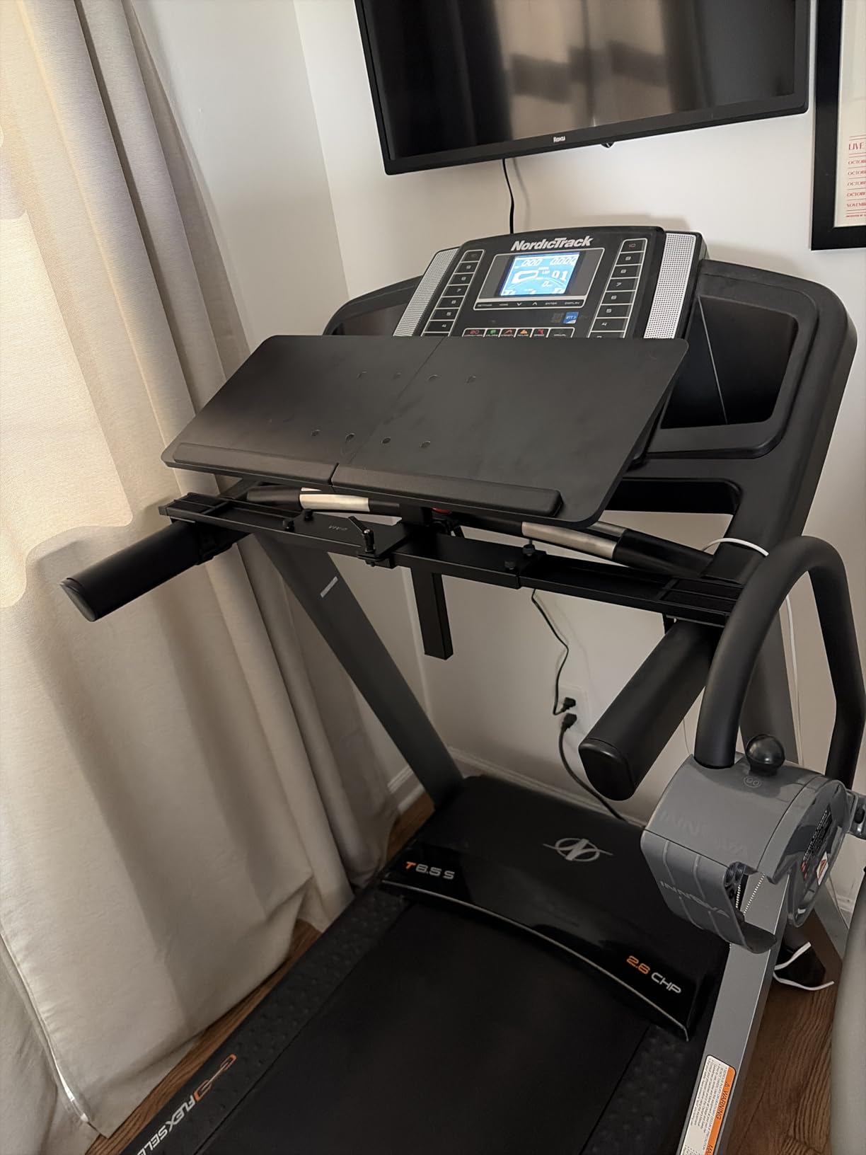 VIVO Universal Wooden Laptop Treadmill Desk, Adjustable Ergonometric Notebook Mount, STAND-TDML4 customer photo 1