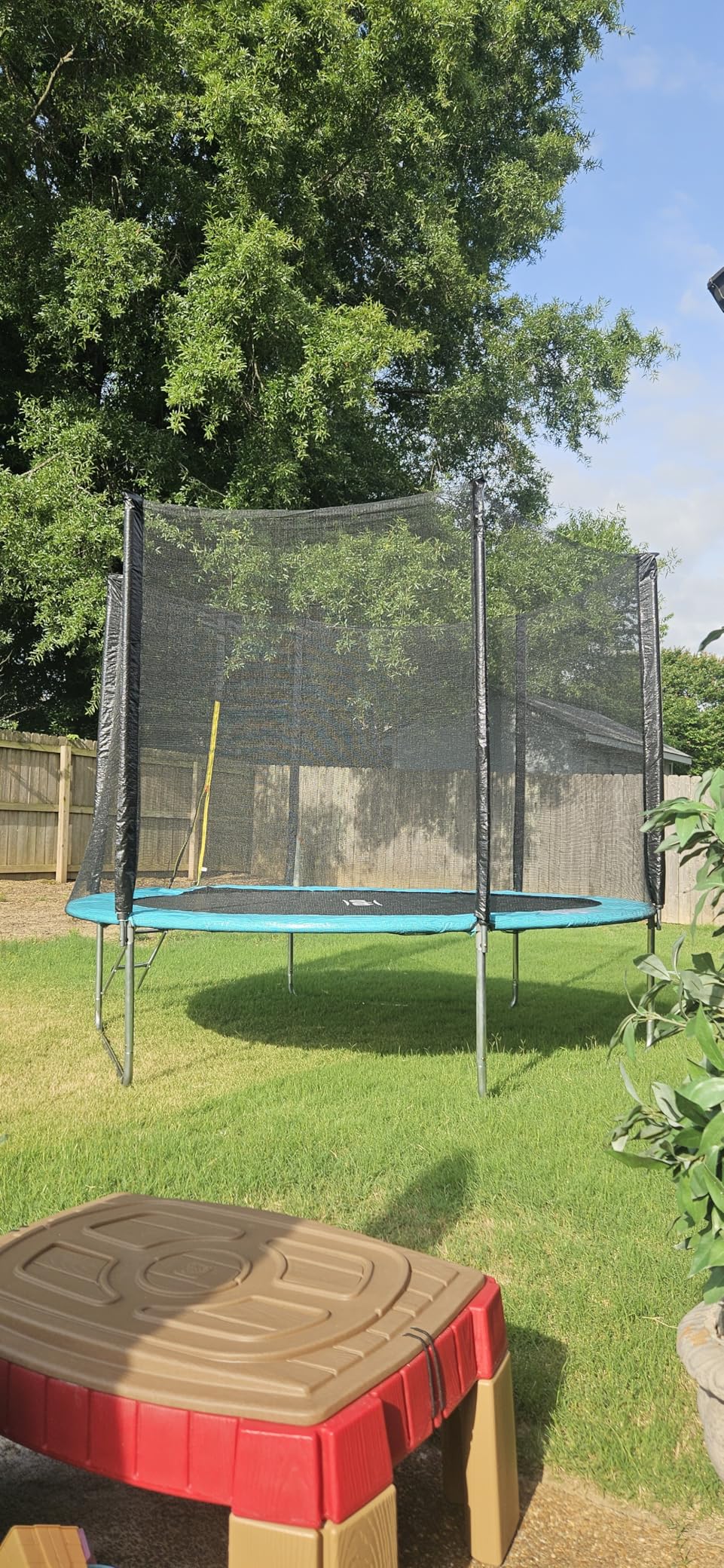 AOTOB 8FT-15FT Trampoline with Safety Enclosure Net customer photo 1