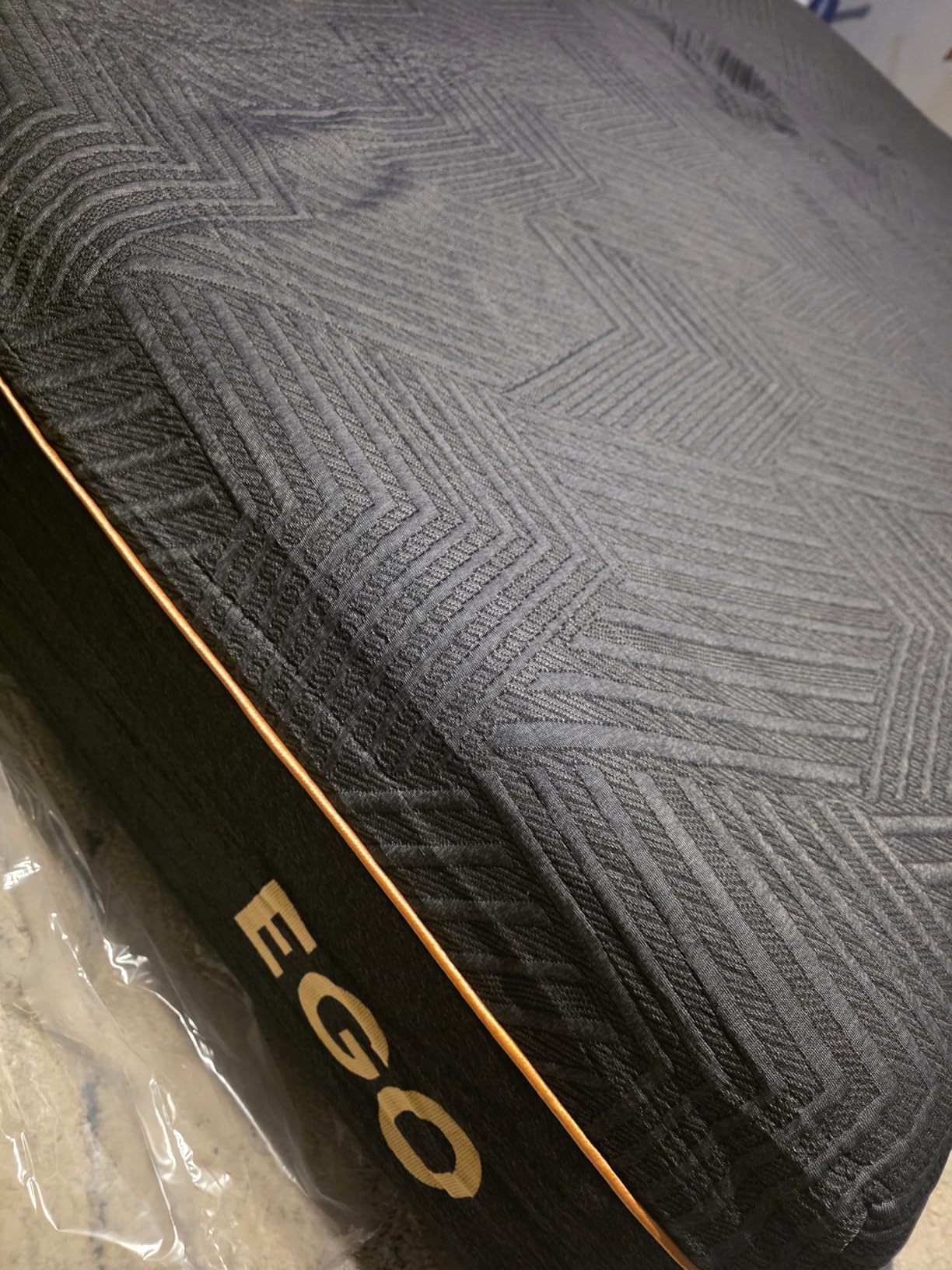 EGOHOME 14 Inch King Size Memory Foam Mattress for Back Pain, Cooling Copper Gel Bed in a Box, Foam Made in USA, CertiPUR-US Certified, Therapeutic Medium Firm customer photo 2