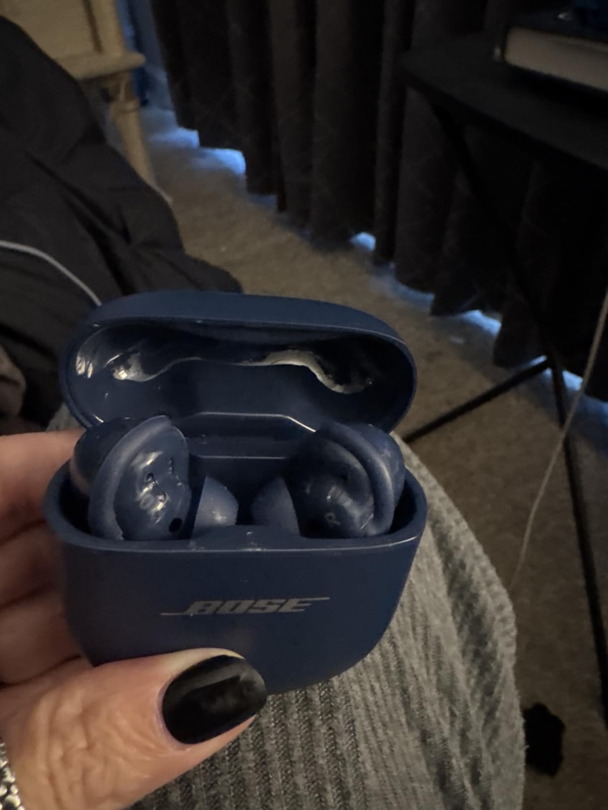 Bose QuietComfort Earbuds II, Wireless, Bluetooth, World's Best Noise Cancelling In-Ear Headphones with Personalized Noise Cancellation & Sound, Soapstone (Renewed) customer photo 2
