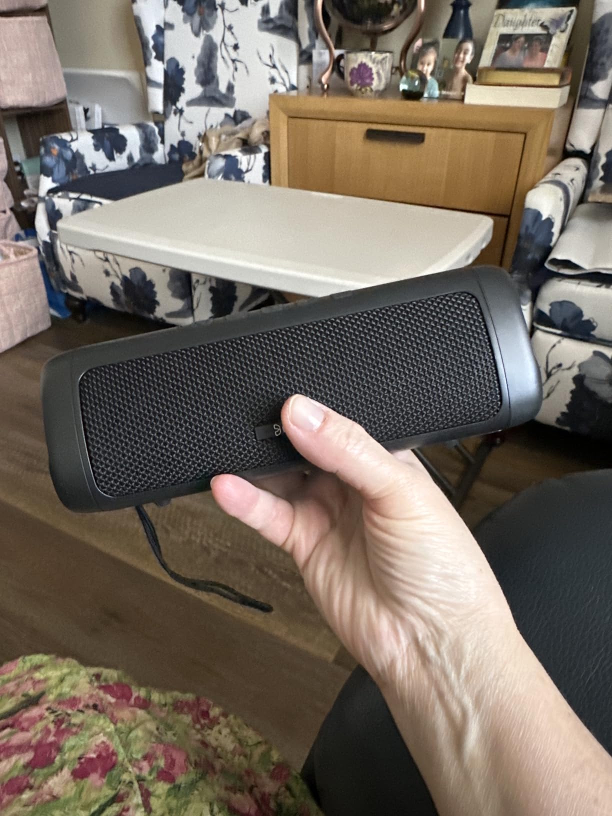 Bluetooth Speaker, 20W HD Sound, Portable Wireless, IPX5 Waterproof, Up to 24H Playtime, TWS, for Home/Party/Outdoor/Camping/Beach Essentials, Birthday Gift for Fathers Day Men Dad Husband (Black) customer photo 2