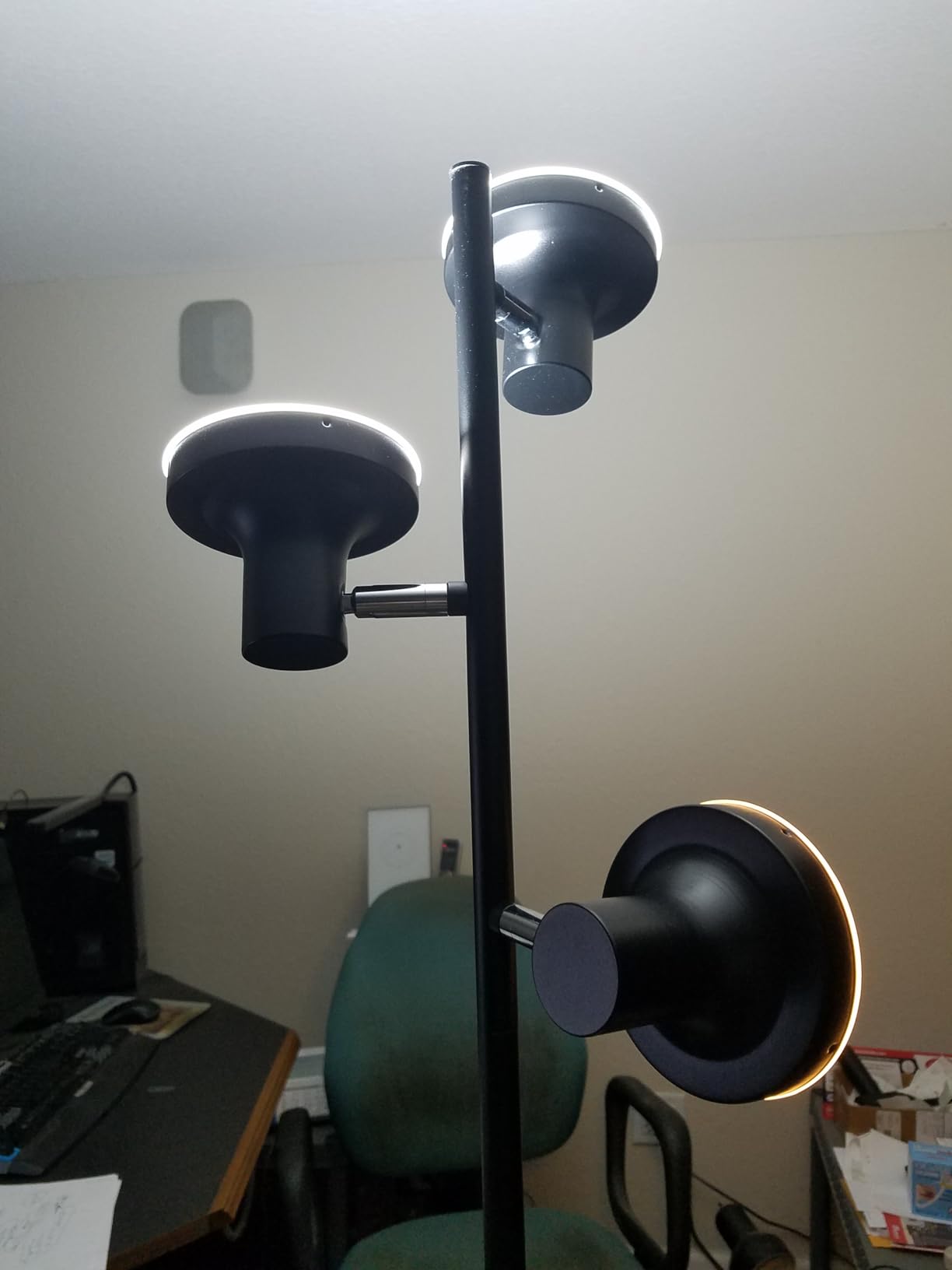 SIBRILLE 36W LED Tree Floor Lamp, Modern Dimmable Standing Lamp with Remote & Touch Control, 4 Color Temperatures, 3 Rotatable LED Light Floor Lamps for Living Room, Bedroom, Office customer photo 1