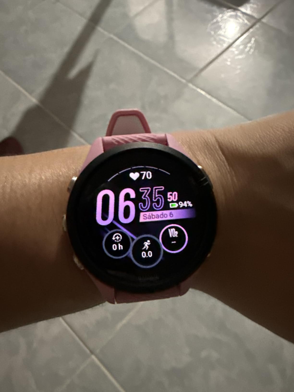 Forerunner 265 Running Smartwatch, Colorful AMOLED Display, Training Metrics and Recovery Insights, Black and Powder Gray customer photo 1