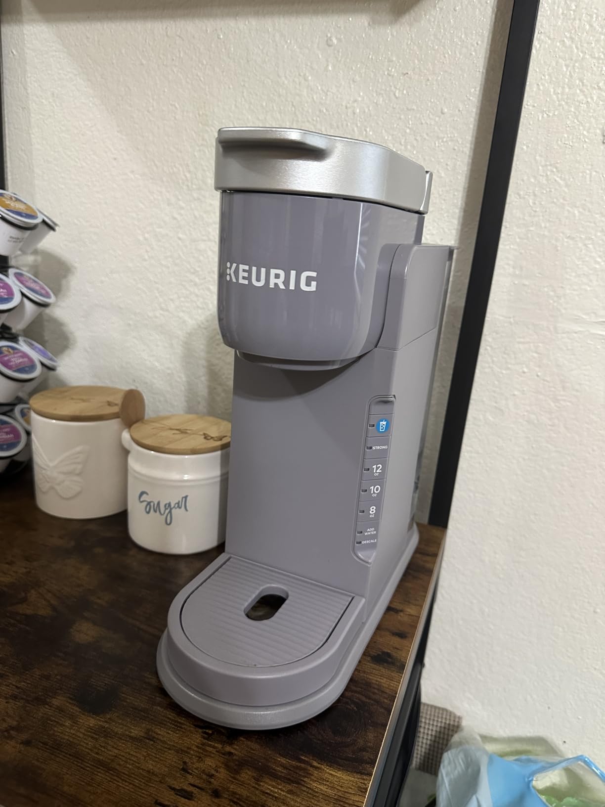 Keurig K-Iced Coffee Maker, Single Serve K-Cup Pod Iced Coffee Maker, With Hot and Cold Coffee Capabilities, Brews Any K-Cup Pod, Gray customer photo 1