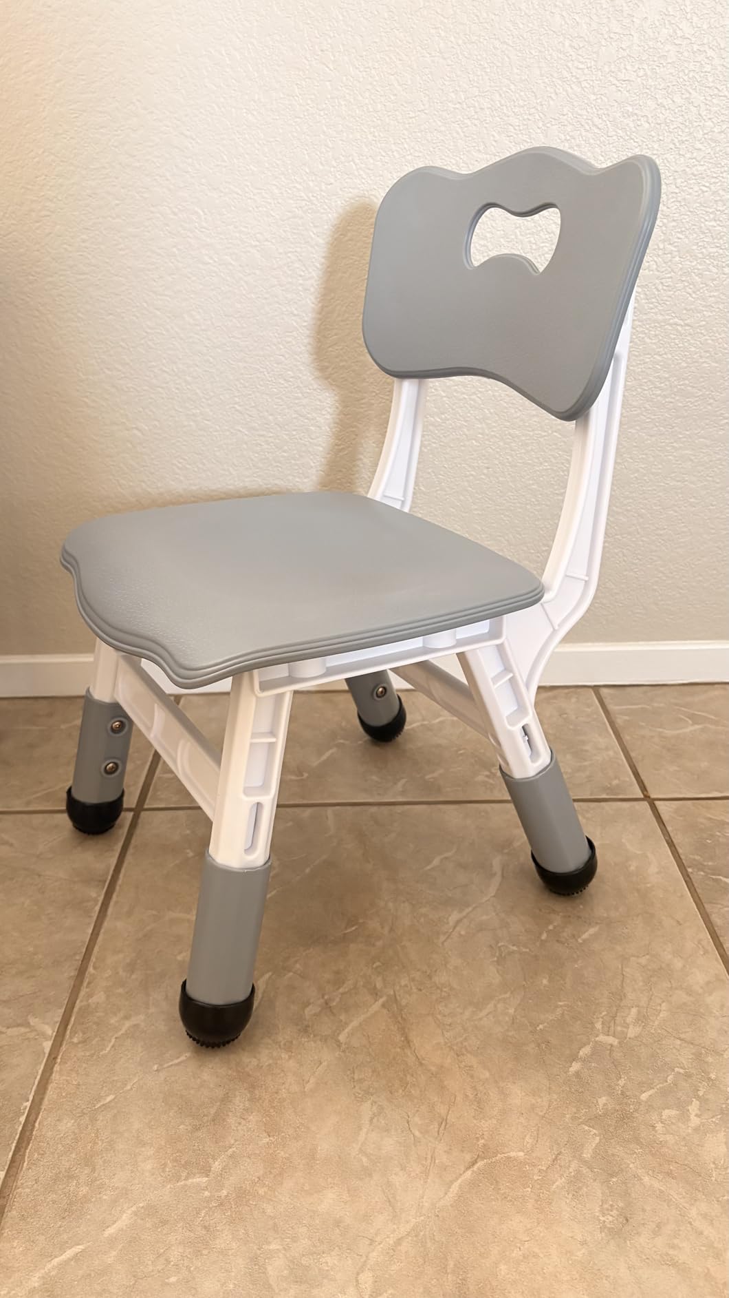 Brelley Kids Table and 2 Chairs Set, Height Adjustable Toddler Desk 31.5