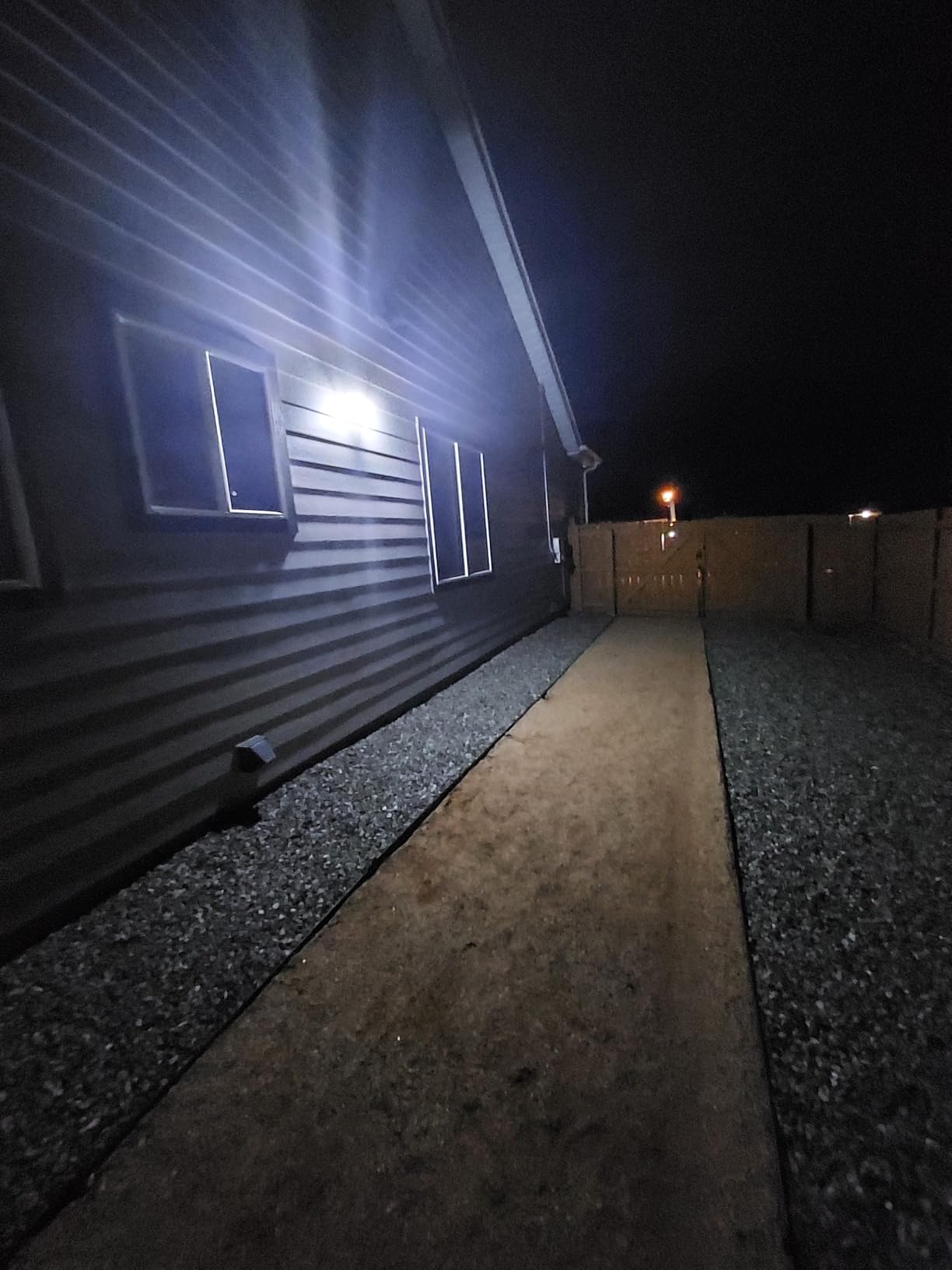 Battery Powered Motion Sensor Security Light, 5000K 1000LM High Brightness, 6-Month Battery Life, No Wiring Installation, 49FT Sensing Distance, Indoors or Outdoor Used, 2-Year Warranty customer photo 2