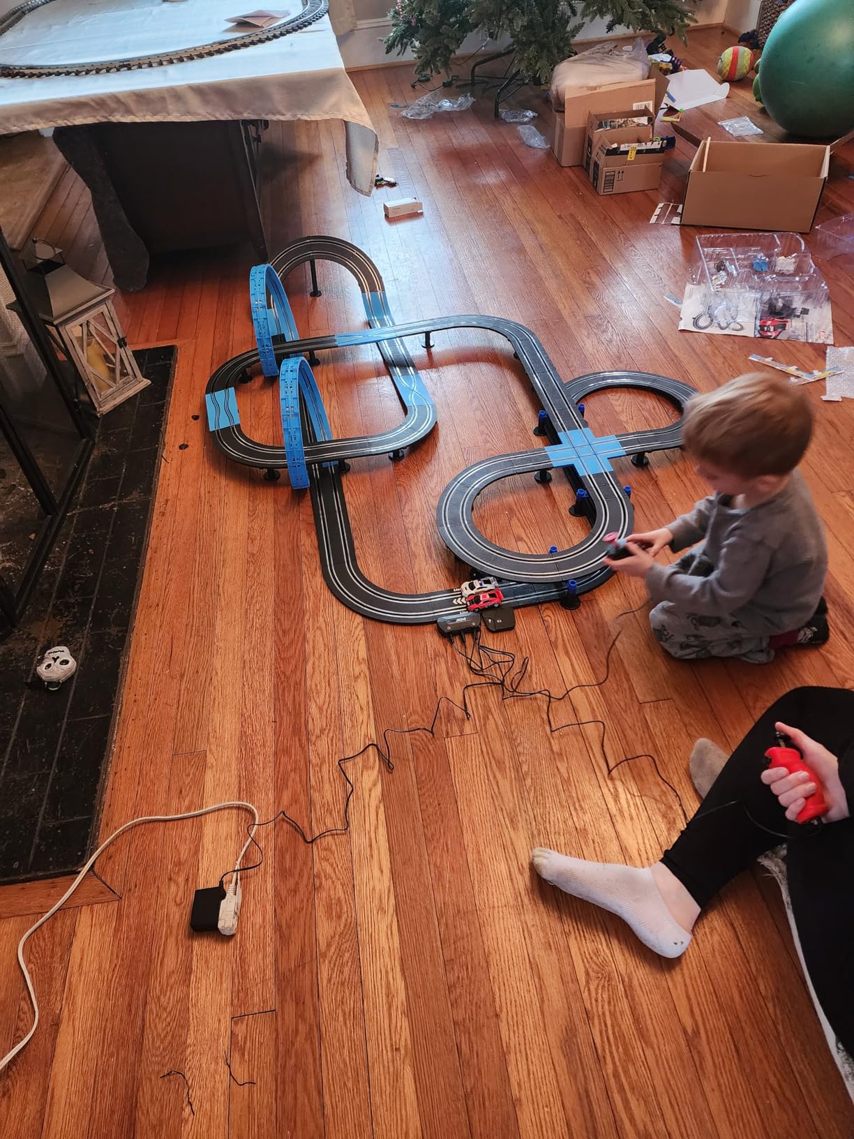 AGM MASETCH High Speed Series Tram Dual Track Set, Track with 4 Vehicles Official Licensed Slot car Racing, Comes with 2 Hand Controls and Track Parts and a Lap Counter. customer photo 1