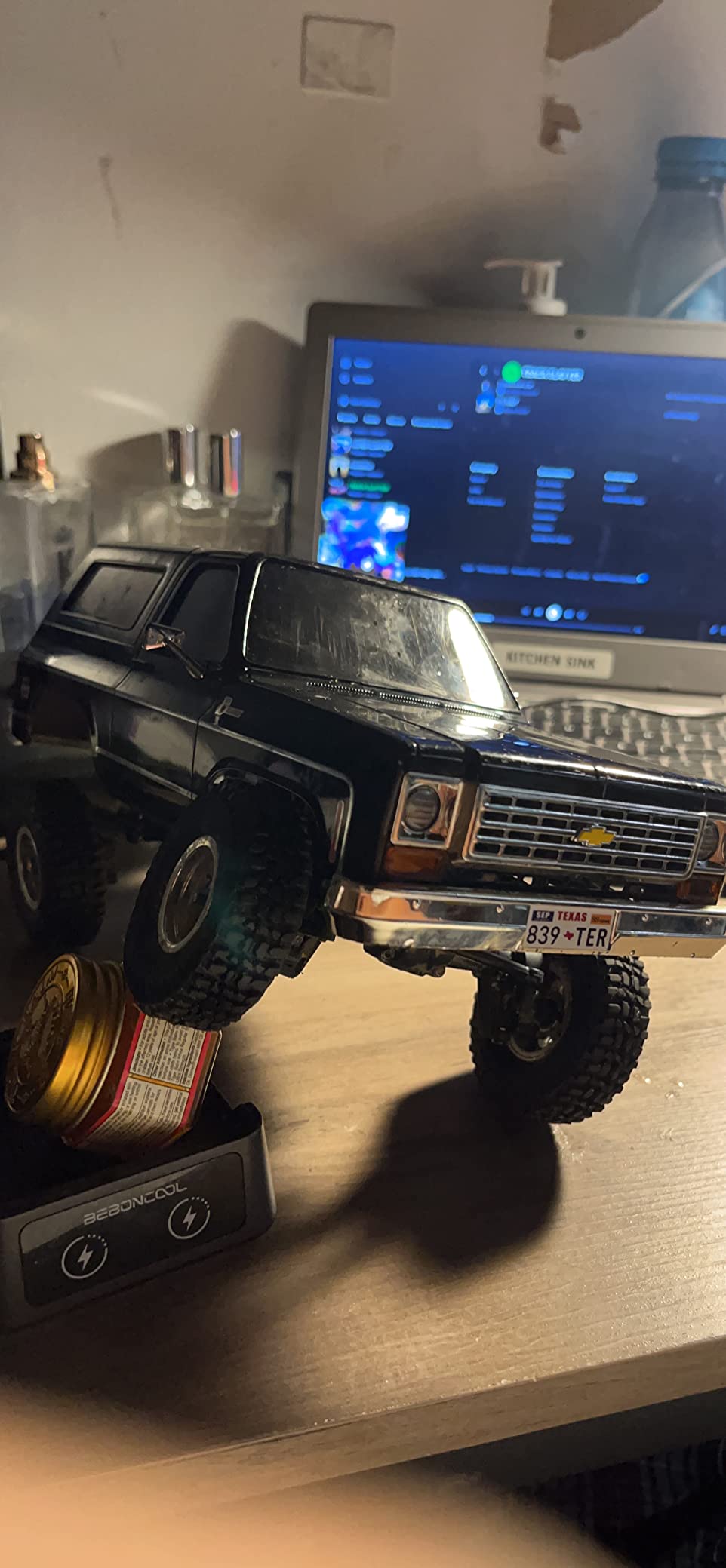 EAZYRC X FMS FCX24S 1/24 Chevy K5 S Blazer 1976s RC Rock Crawler 4x4 RTR Black, with Lisense RC Truck, 4WD 5Km+ 2-Speed Transmission,RC Car for Gift customer photo 2