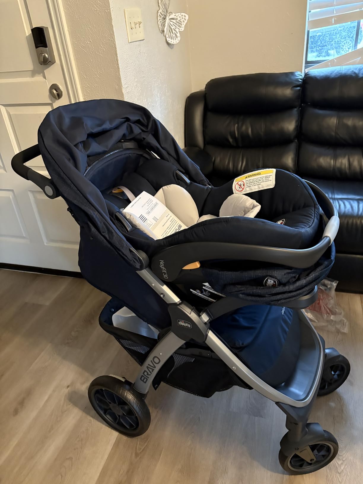 Chicco Bravo 3-in-1 Trio Travel System, Bravo Quick-Fold Stroller with KeyFit 30 Infant Car Seat and Base, Car Seat and Stroller Combo | Parker customer photo 1
