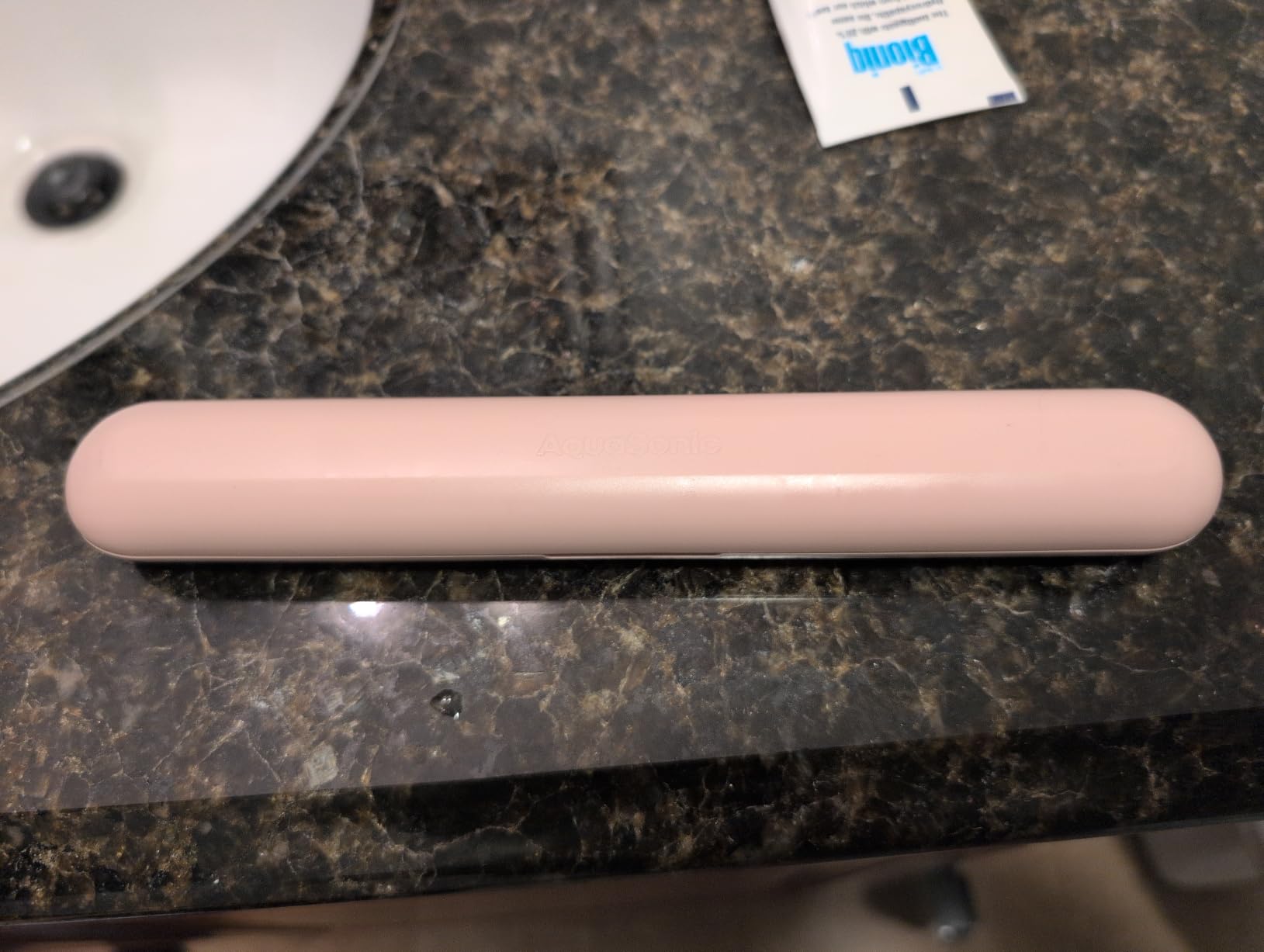 Aquasonic Icon ADA-Accepted Rechargeable Toothbrush | Magnetic Holder & Slim Travel Case | 2 Brushing Modes & Smart Timers | Gentle Micro-Vibrations (Blush) customer photo 2