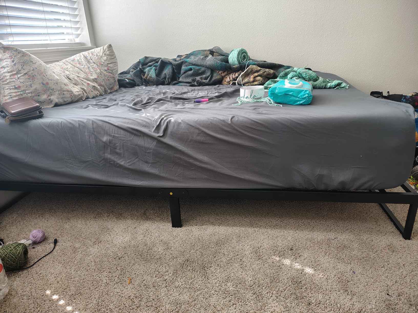 Lutown-Teen 14 Inch Queen Bed Frame Heavy Duty Steel Slat Support Metal Platform Bed Frame Queen Size No Box Spring Needed, Easy Assembly, Black customer photo 2