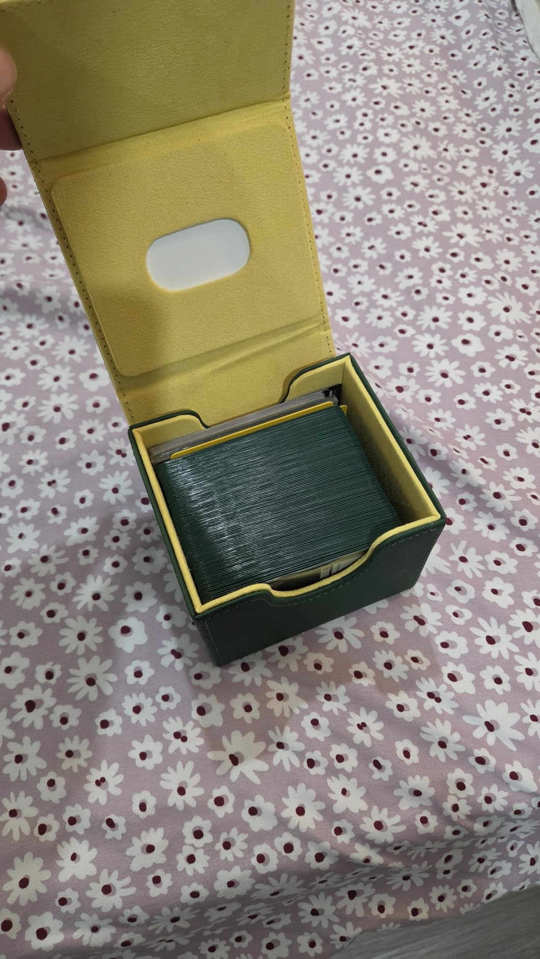 ZLCA Card Deck Box for Trading Cards, MTG Commander Deck Box Holds 120+ Single Sleeved Cards, Leather Magnetic Card Storage Box Fits for Magic the Gathering TCG CCG (Black) customer photo 1
