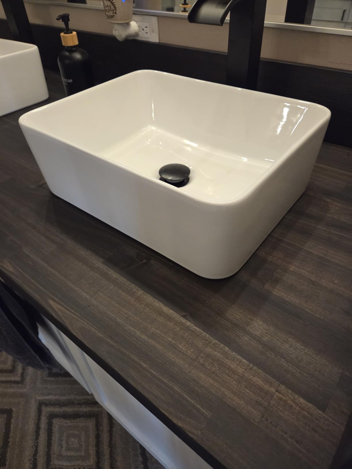 DeerValley Rectangle Vessel Sink, Liberty 16