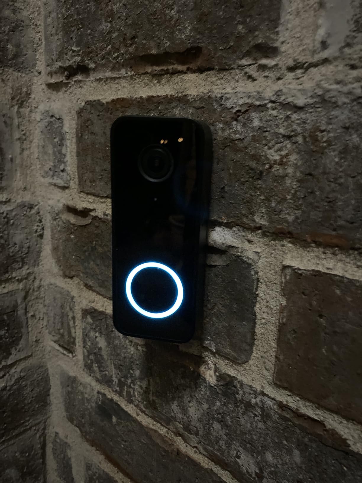 WYZE Video Doorbell V2 Security Camera - Black customer photo 2