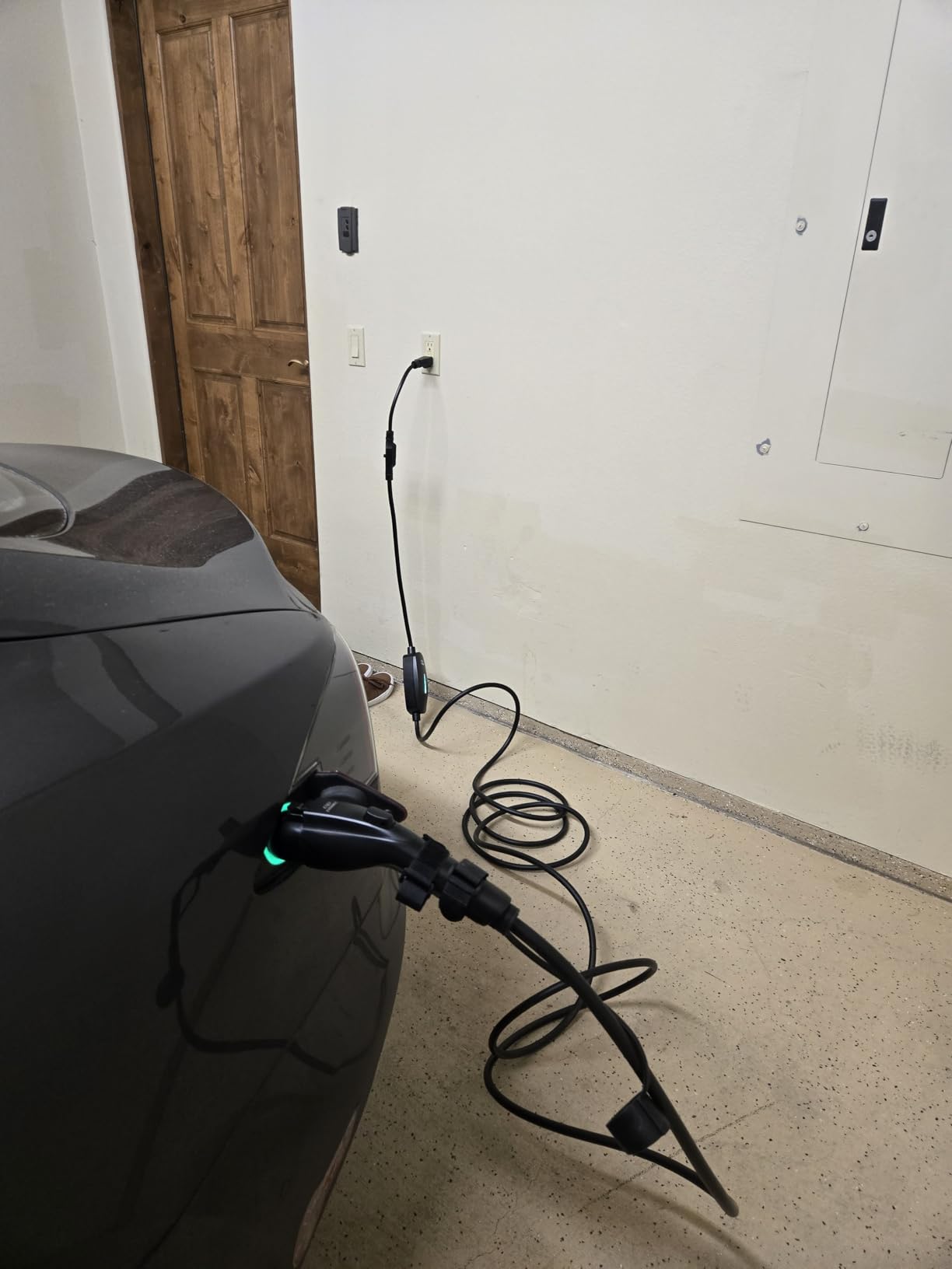 EVDANCE Level 1&2 EV Charger, Electric Vehicle Portable Charger with 25FT Cable, ETL Listed J1772 EVSE for All EVs & PHEVs, 12A 120V/16A 240V, NEMA 5-15&6-20 customer photo 1