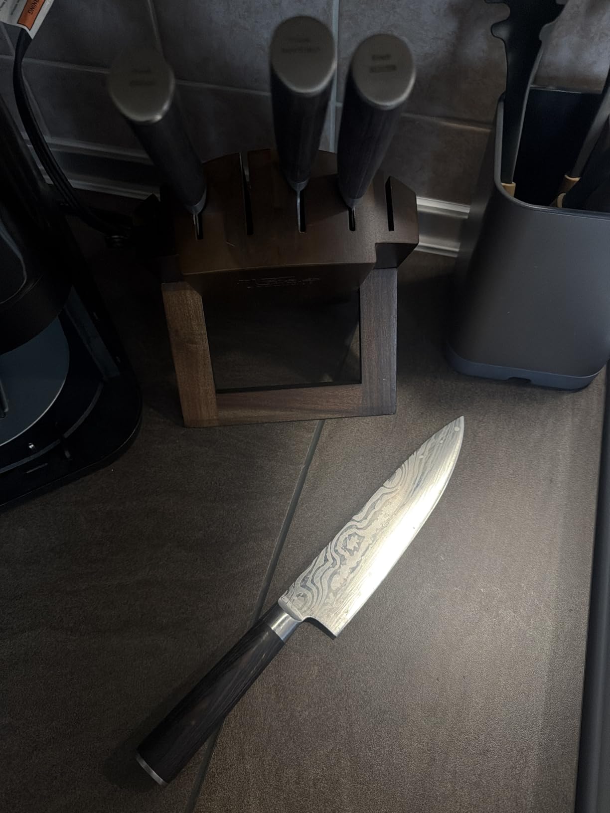 SYOKAMI 2026 Upgrade Knife Set 7 Piece Japanese Style Kitchen Knife Set With Foldable Magnetic Acacia Wood Block Sharp High Carbon Stainless Steel Chef Knives Set customer photo 1