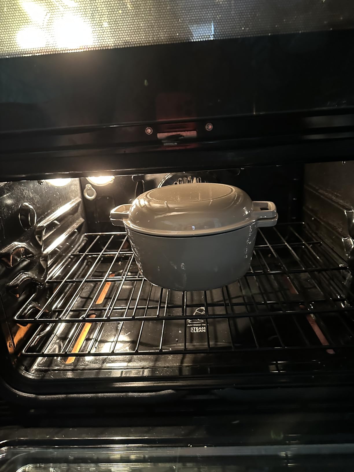 TeamFar 5 Quart Enameled Cast Iron Dutch Oven, 2-In-1 Dutch Oven Pot Cookware with Skillet Lid for Bread Baking Braising Stewing Roasting, Sturdy & Nonstick, Oven Safe & Fit for Induction (Grey) customer photo 2