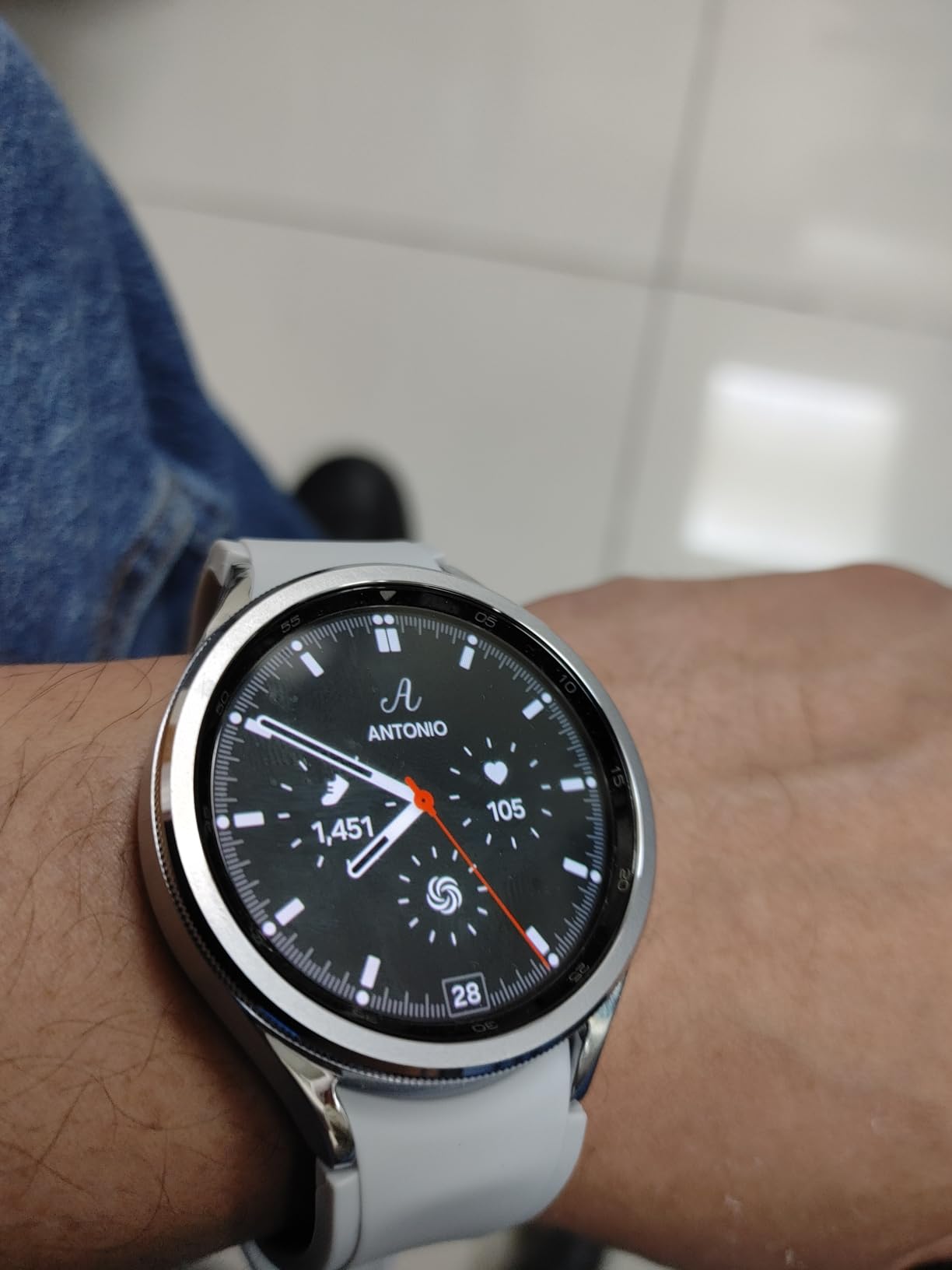 Galaxy Watch 6 Classic 47mm Stainless-Steel Smartwatch w/ Fitness Tracker, Heart Monitor, BIA Sensor, Bluetooth - Silver customer photo 1