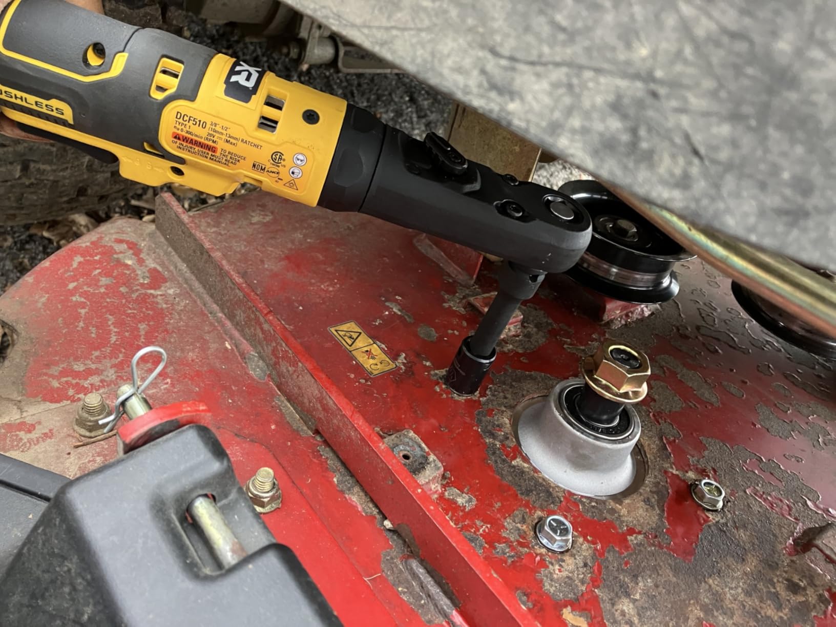 DEWALT 20V MAX XR Cordless Ratchet Set, 3/8