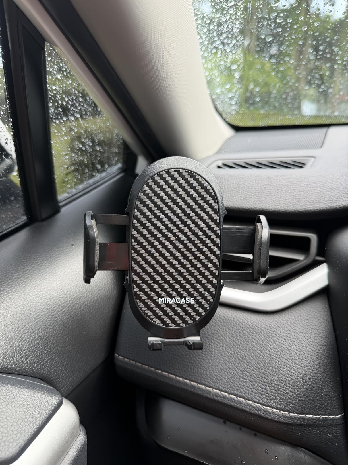 Miracase Phone Holders for Your Car with Metal Hook Clip, Air Vent Cell Phone Stand Car Mount, Universal Automobile Cradle for Garmin GPS Fit iPhone Android and All Smartphones, Dark Black customer photo 1