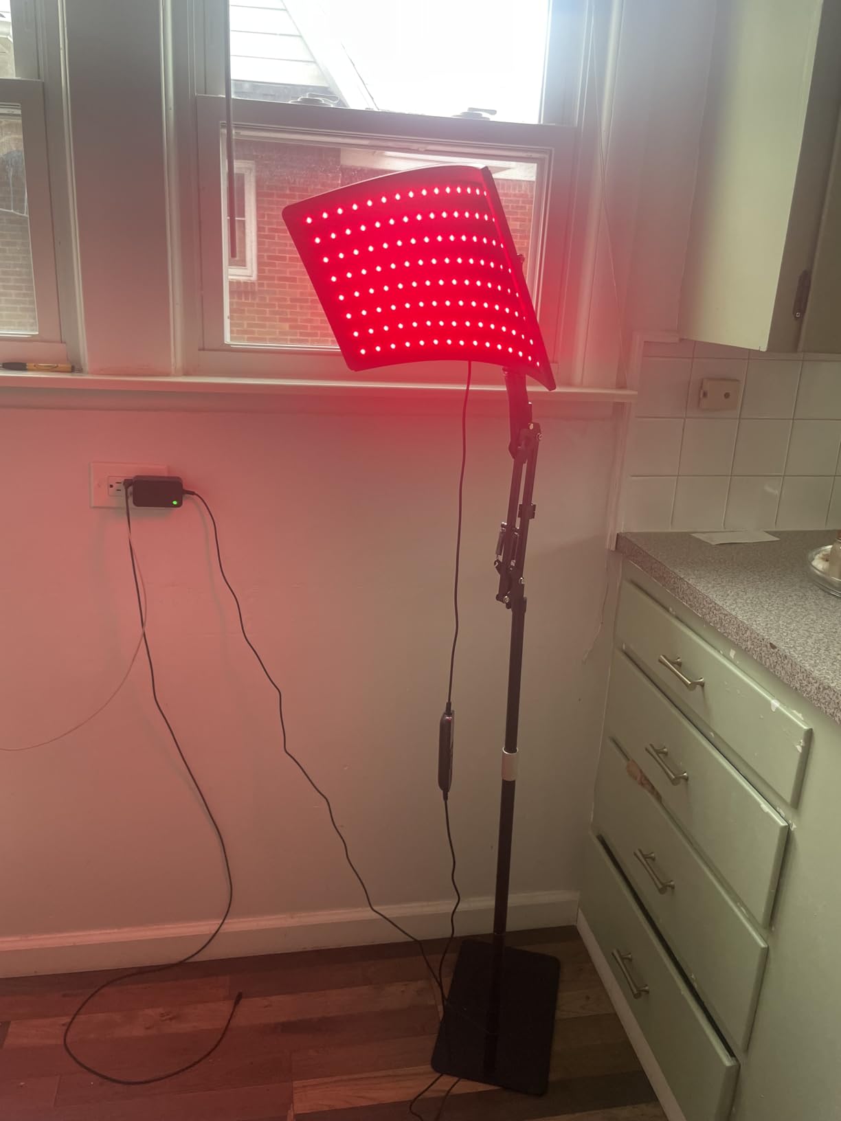 Viconor Red Light Therapy for Face and Body, Red Infrared Light Therapy Lamp with Stand Led 660nm & 850nm Infrared Light Device for Body customer photo 2