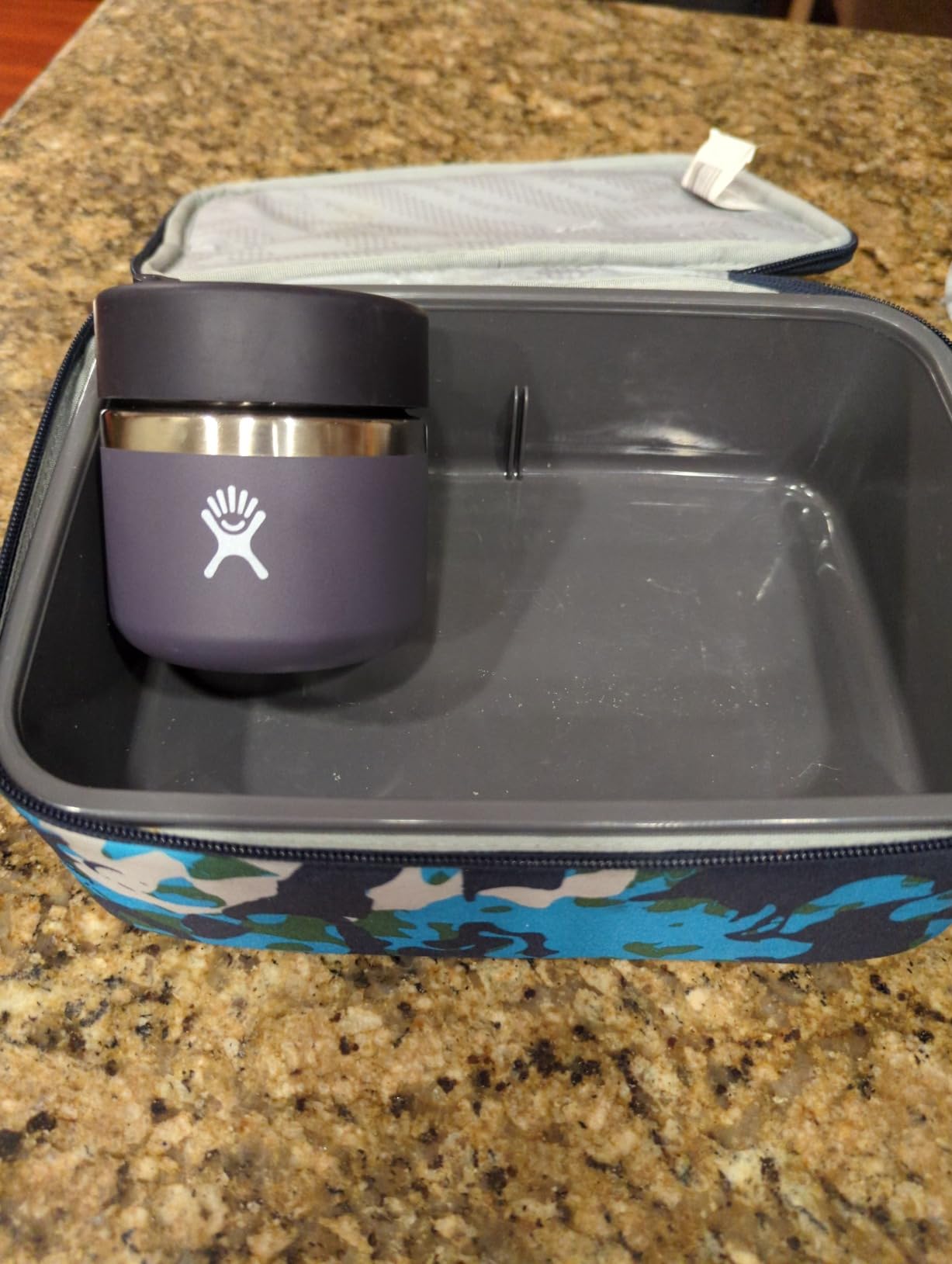 Hydro Flask Food Jar - Insulated Stainless Steel, Snack Travel Container for Hot Food, Lunch, & Soup 20 Oz Agave Green customer photo 2