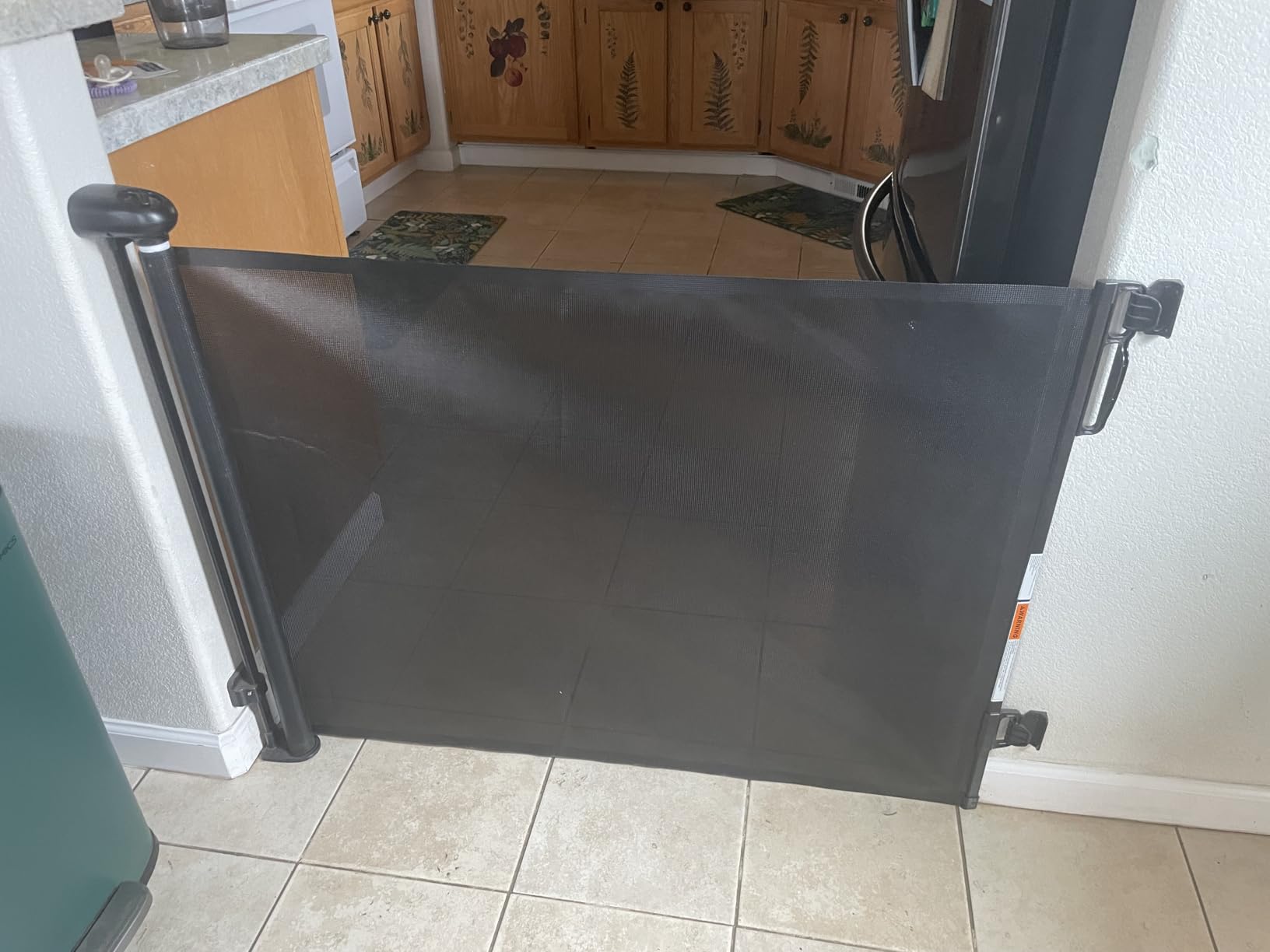 PRObebi Retractable Baby & Dog Gate - Extends to 72