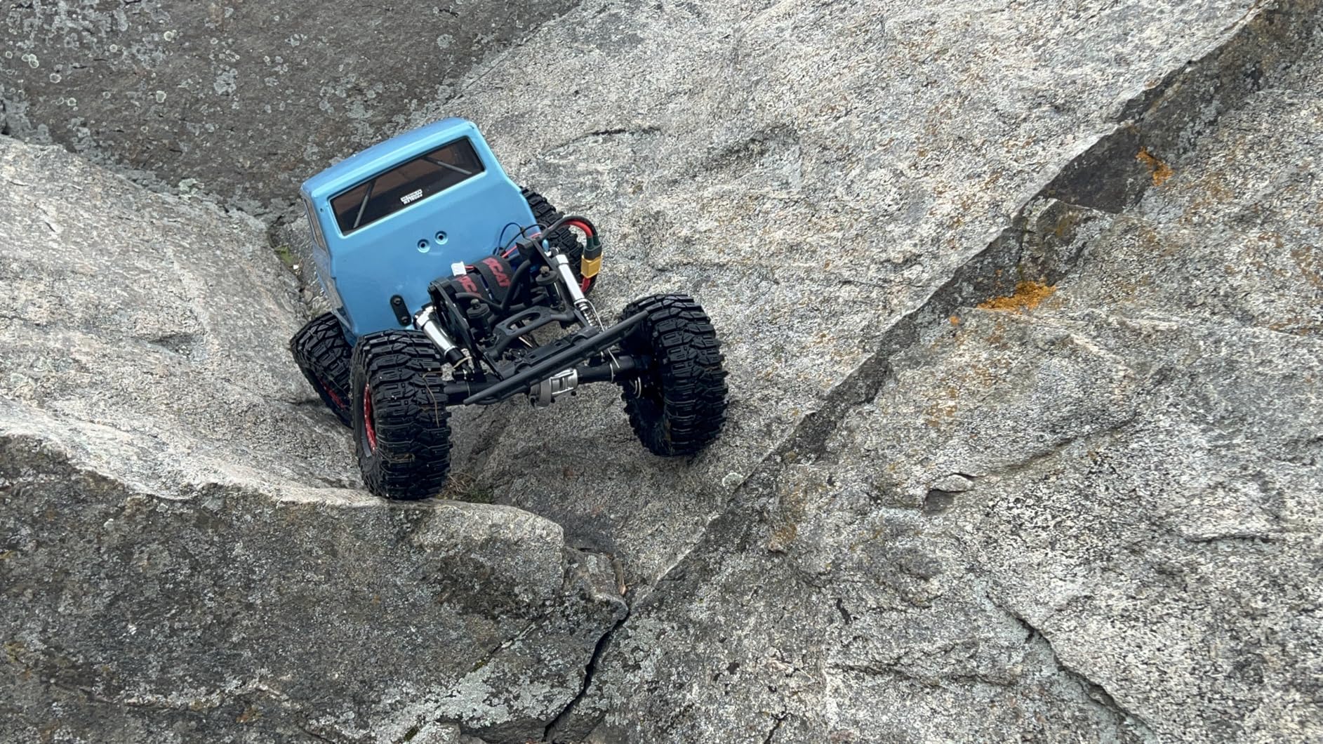 Redcat Ascent 1/10 Scale Rock Crawler - High-Torque 4WD RC Trail Truck with Portal Axles, Waterproof Electronics, LiPo Ready, RTR customer photo 2